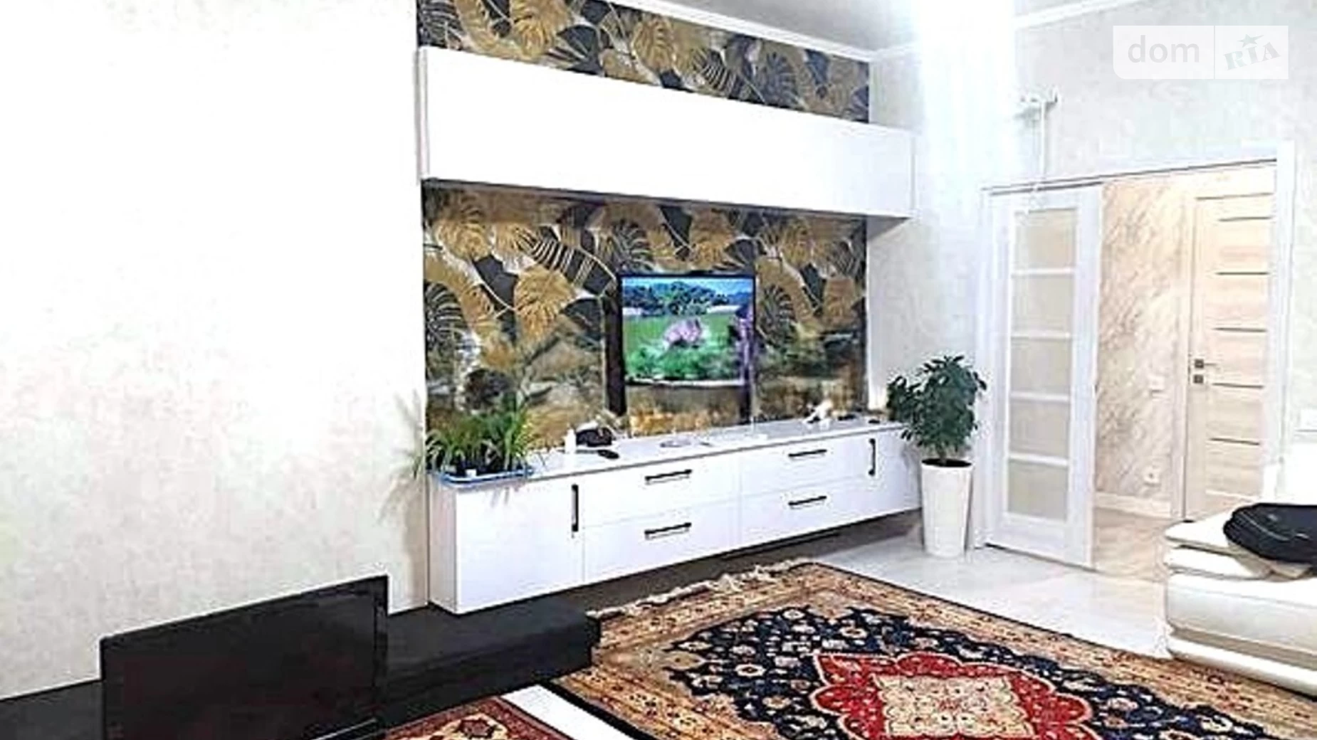 Продається 3-кімнатна квартира 95 кв. м у Одесі, вул. Люстдорфська дорога, 55М - фото 2