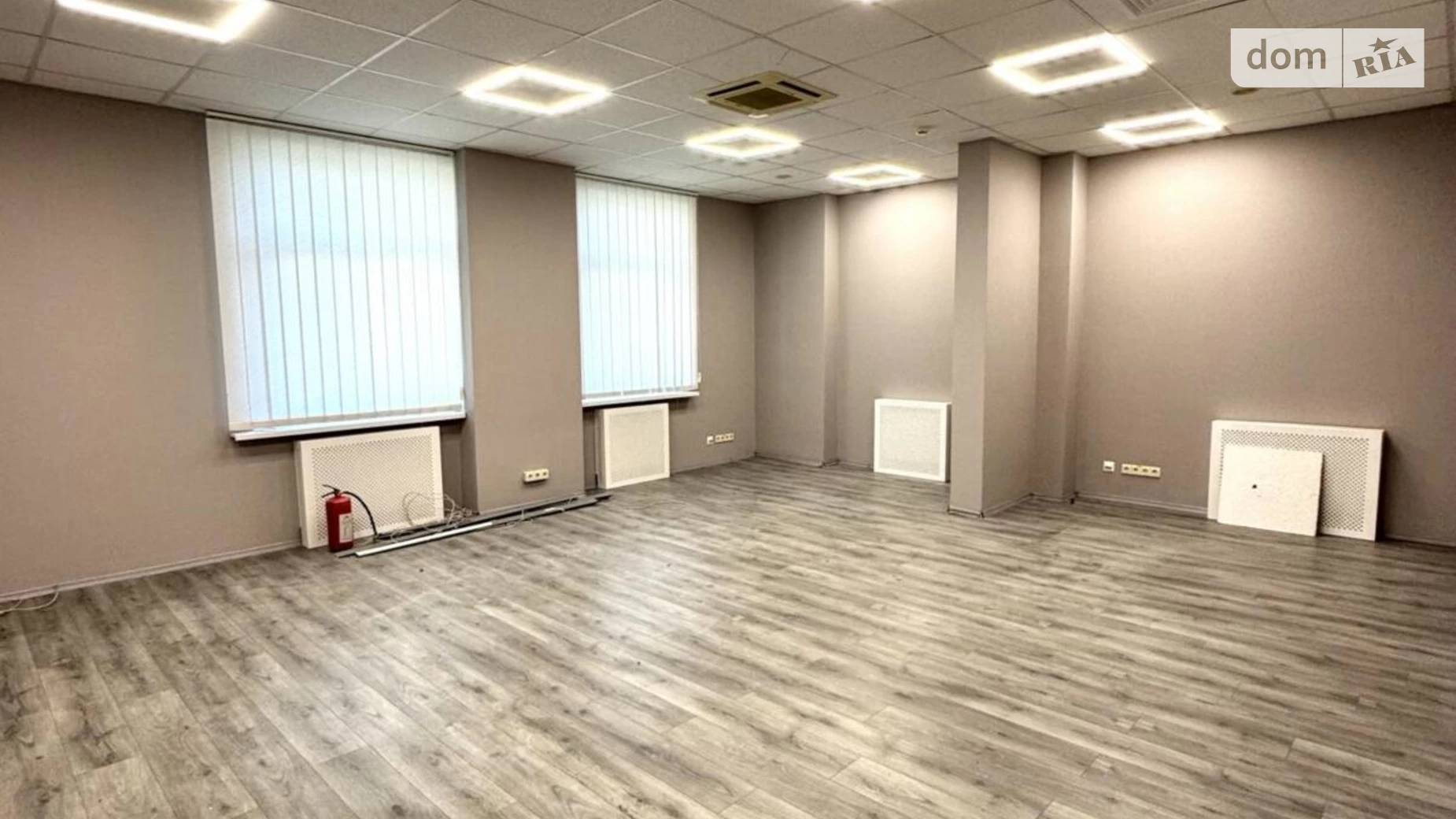 Здається в оренду офіс 520 кв. м в бізнес-центрі, цена: 10400 $ - фото 2