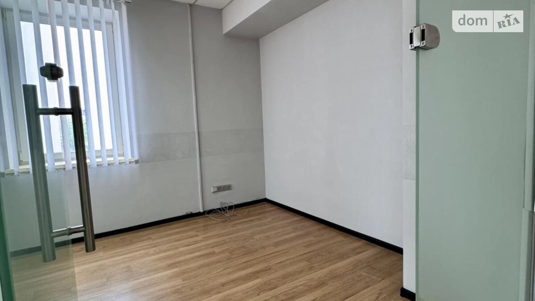 Сдается в аренду офис 57.1 кв. м в бизнес-центре, цена: 28550 грн - фото 2
