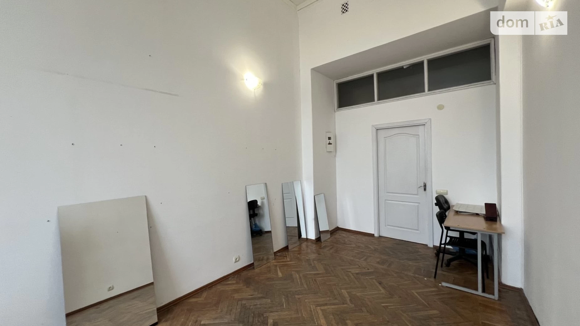Сдается в аренду офис 18 кв. м в бизнес-центре, цена: 6912 грн - фото 2