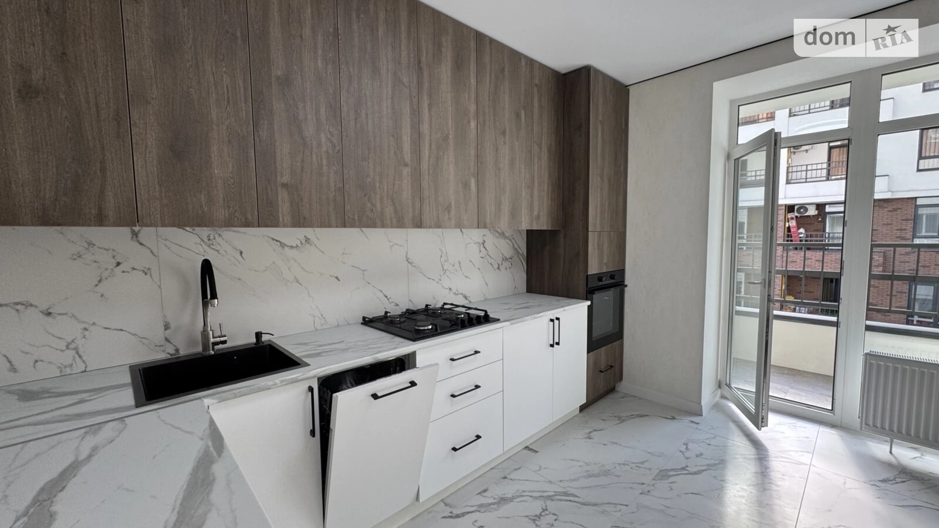 Продається 1-кімнатна квартира 37.8 кв. м у Ірпені, вул. Ольги Кобилянської(Достоєвського), 1В/3 - фото 2