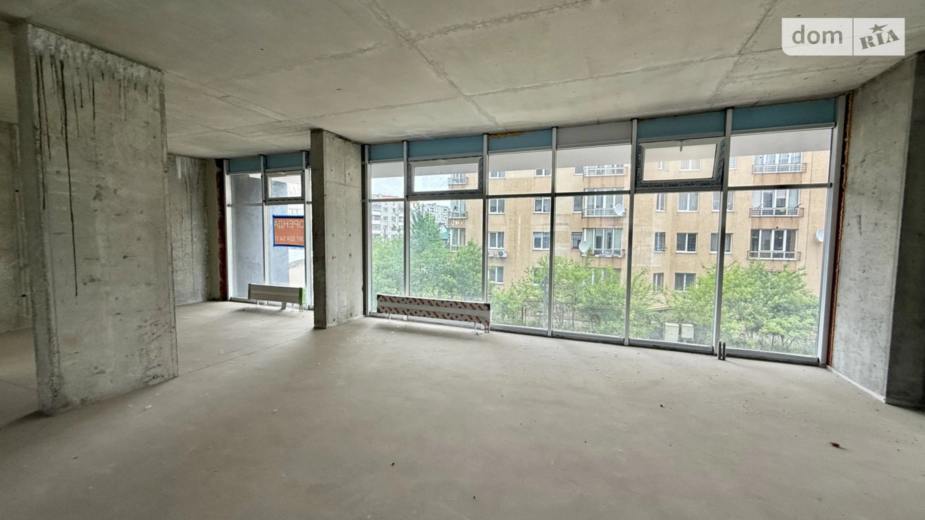Сдается в аренду офис 182 кв. м в бизнес-центре, цена: 1800 $ - фото 3