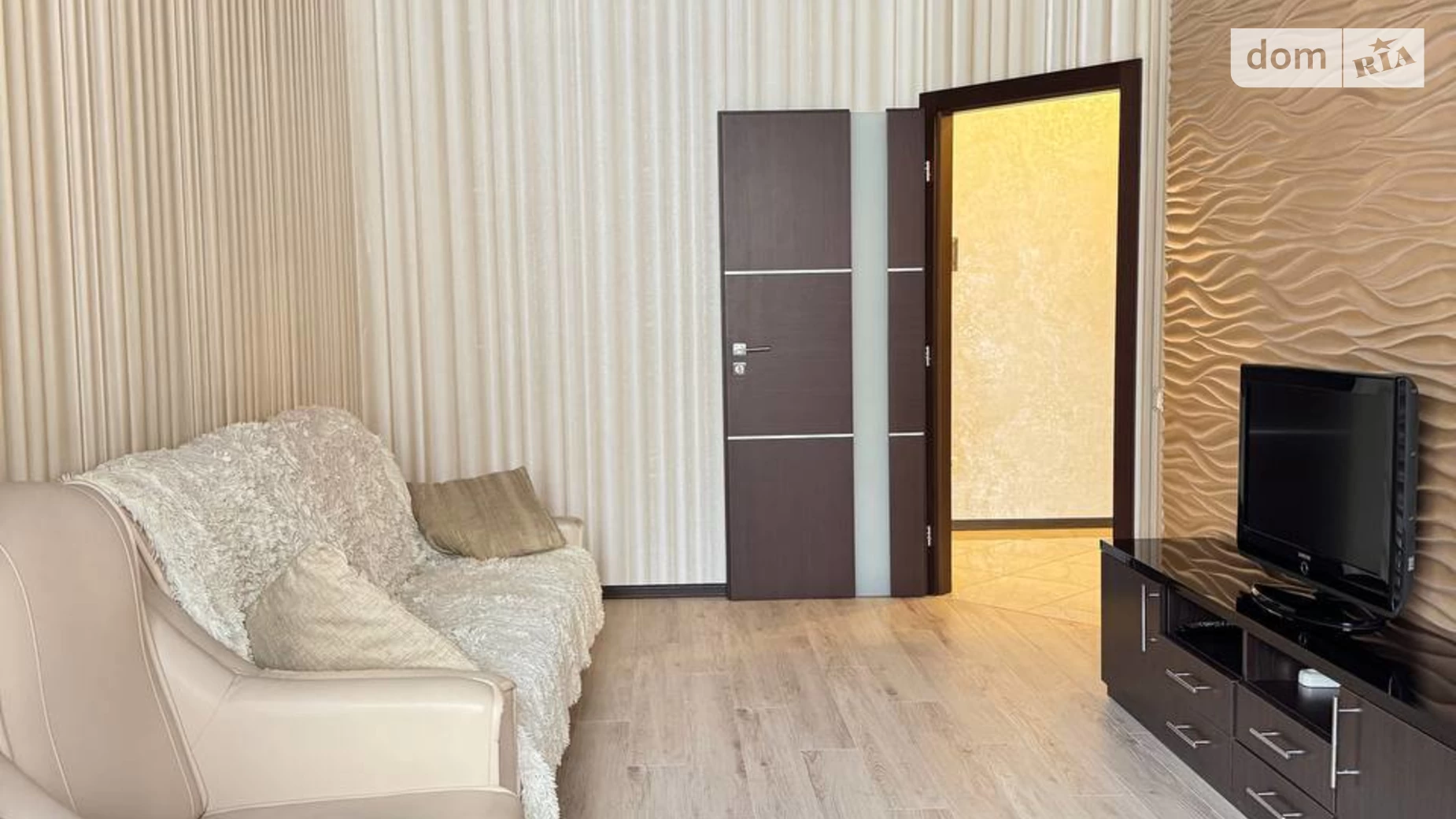 Продається 2-кімнатна квартира 75.9 кв. м у Хмельницькому, цена: 94000 $ - фото 2
