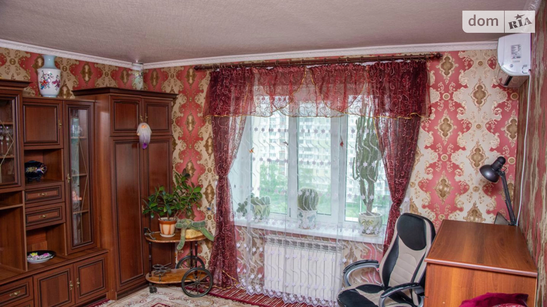 Продається 3-кімнатна квартира 71.6 кв. м у Києві, просп. Червоної Калини(Маяковського Володимира), 65 - фото 3