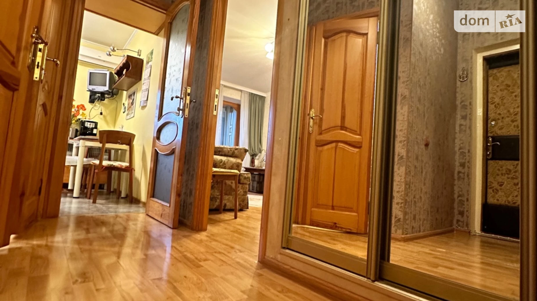 Продается 3-комнатная квартира 62.5 кв. м в Одессе, просп. Гагарина - фото 2