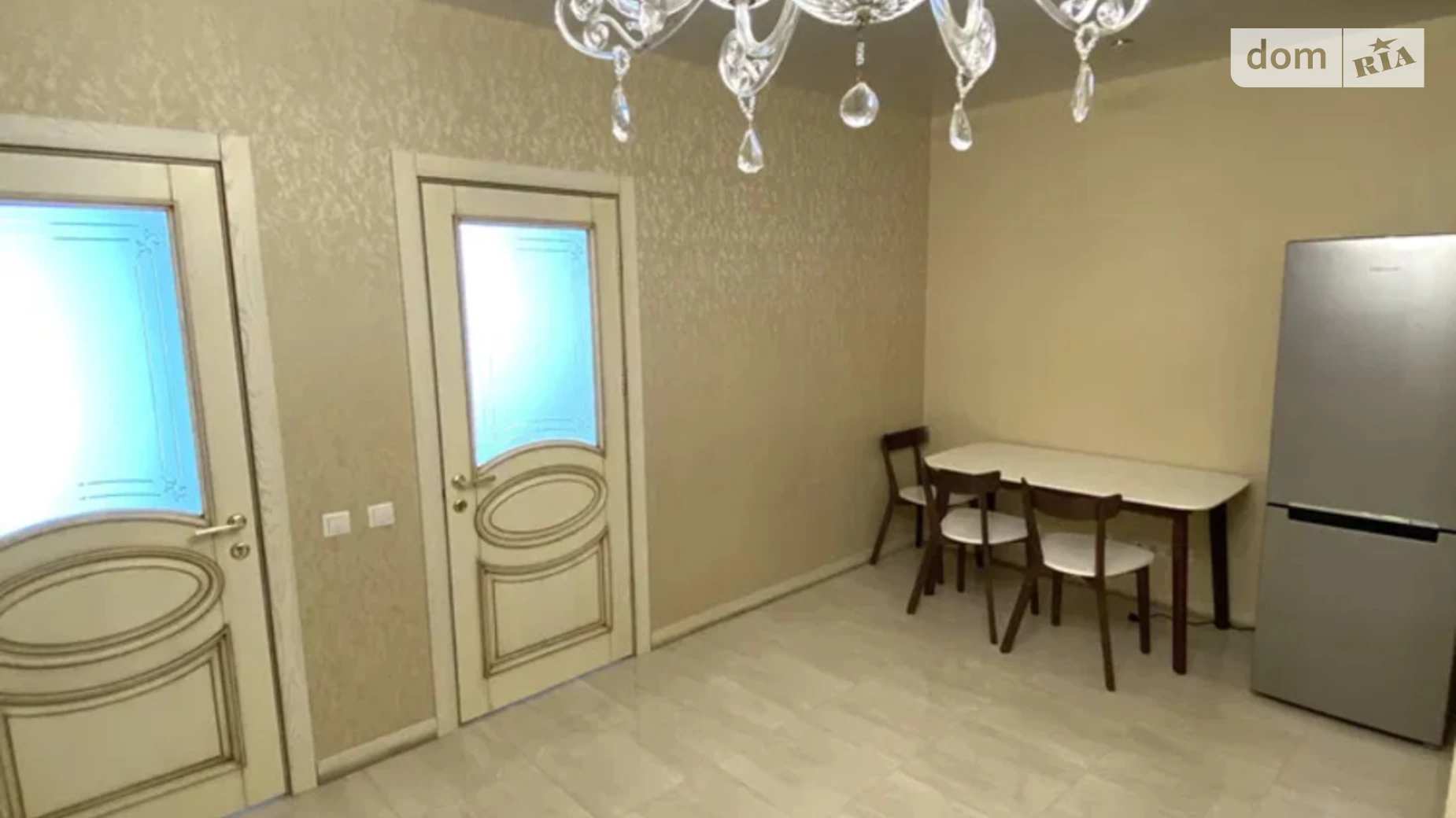 Продается 2-комнатная квартира 52.5 кв. м в Киеве, ул. Драгоманова, 2 - фото 3