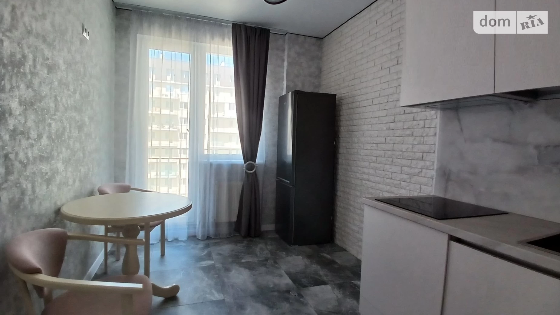 Продается 1-комнатная квартира 35.7 кв. м в Одессе, ул. Люстдорфская дорога - фото 2