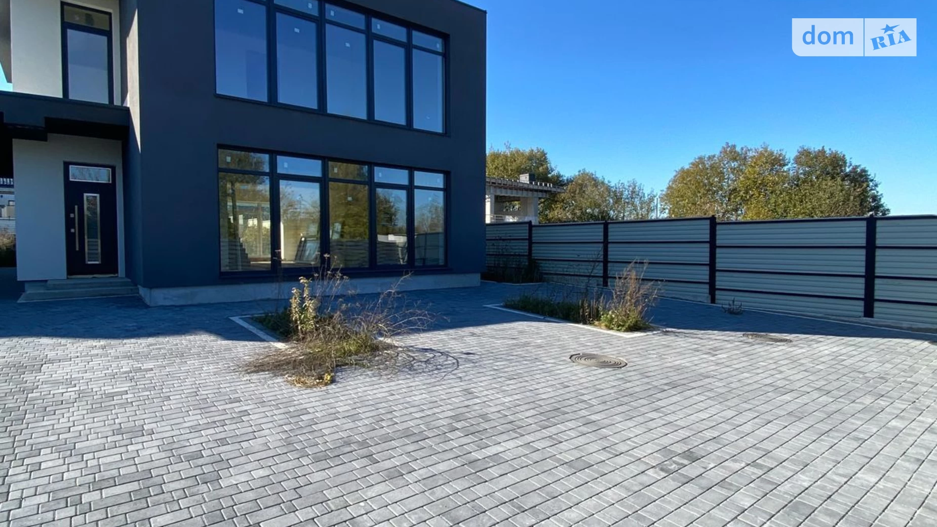 Продается дом на 2 этажа 240 кв. м с мансардой, цена: 325000 $ - фото 3