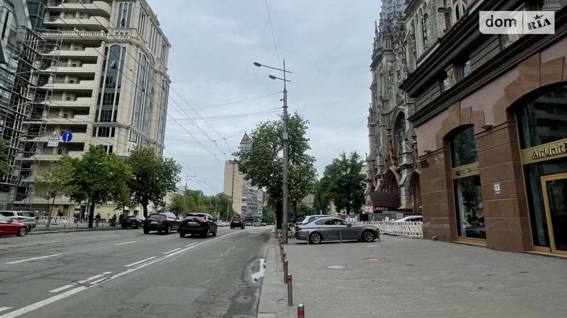 Здається в оренду офіс 210 кв. м в бізнес-центрі, цена: 2100 $ - фото 2