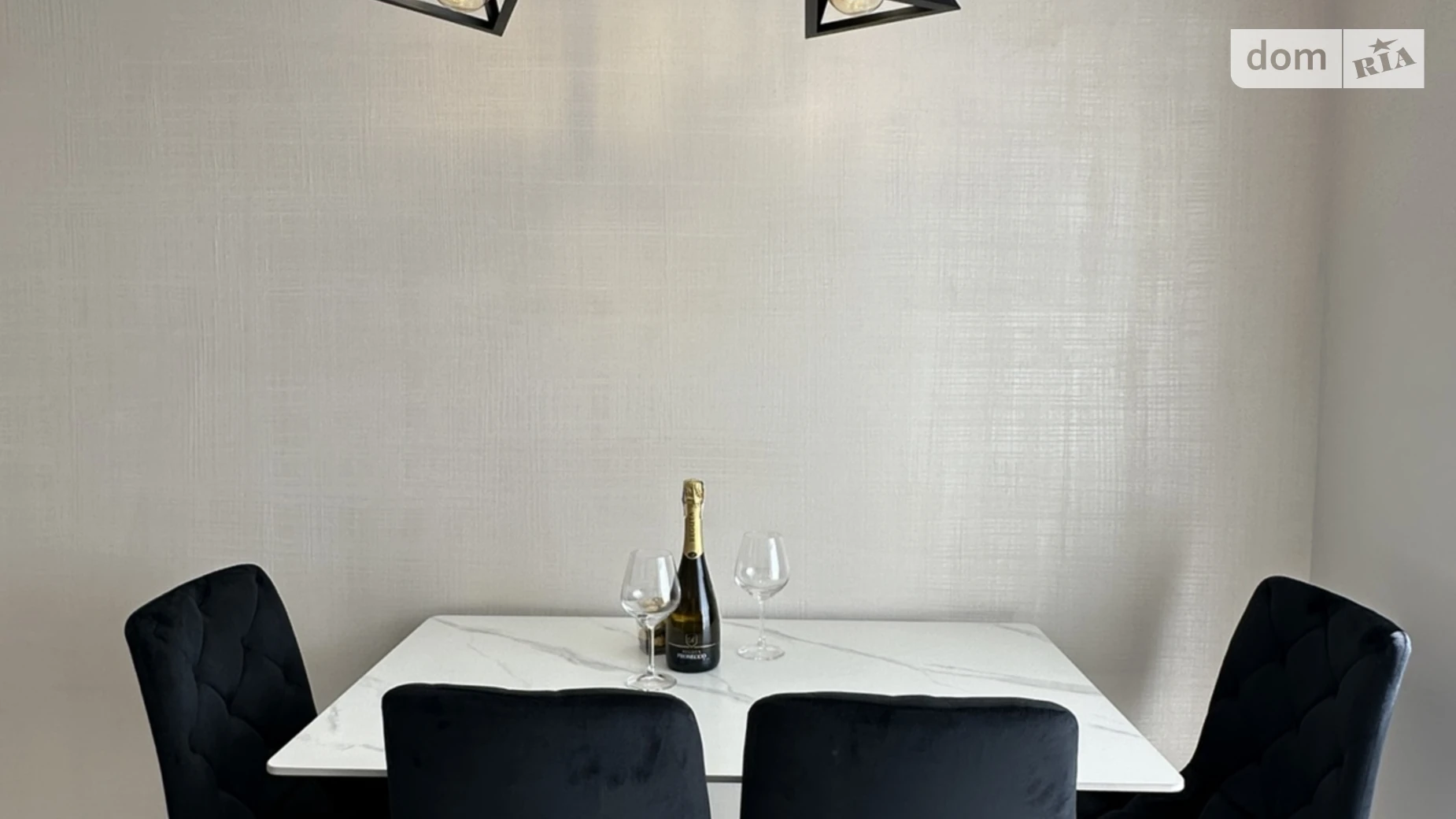 Продается 2-комнатная квартира 59.7 кв. м в Ивано-Франковске, ул. Длинная, 20В - фото 3