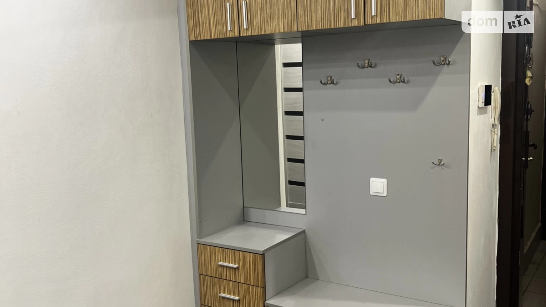 Продается 3-комнатная квартира 80 кв. м в Мукачеве, ул. Росвиговская, 21 - фото 2