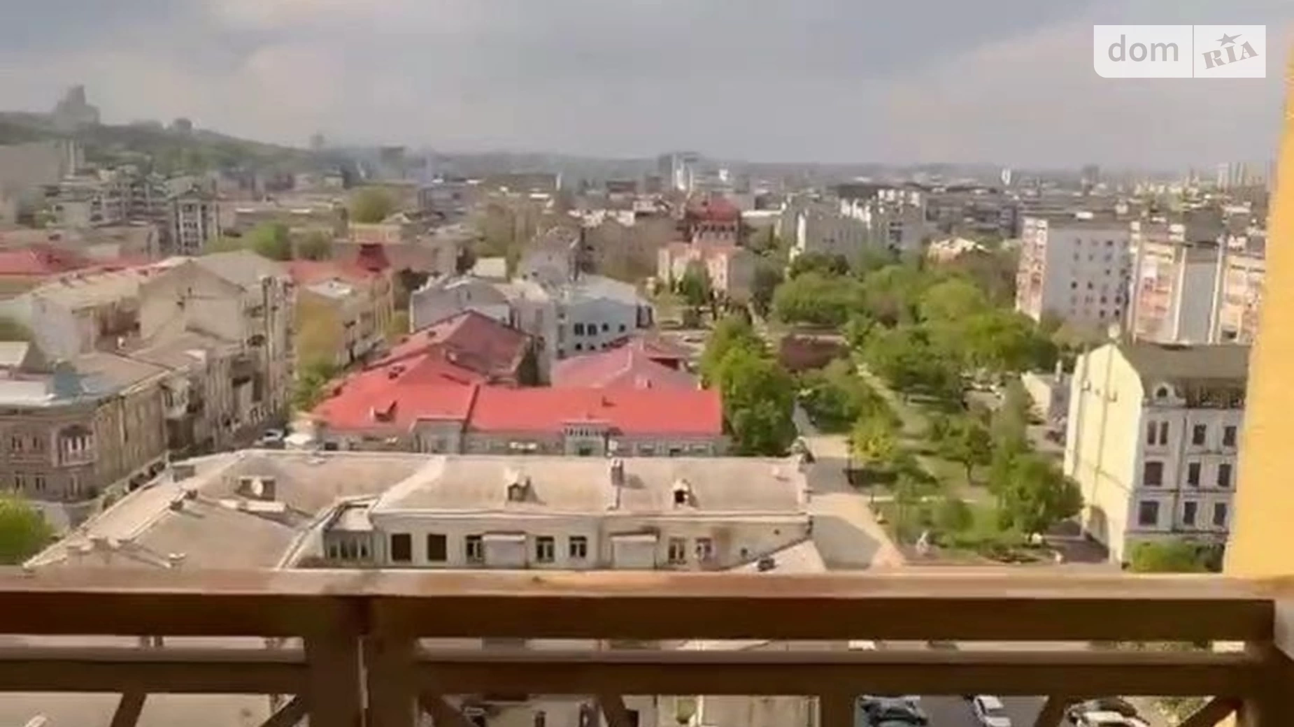 Продается 1-комнатная квартира 50.2 кв. м в Киеве, ул. Нижний Вал, 27-29 - фото 2