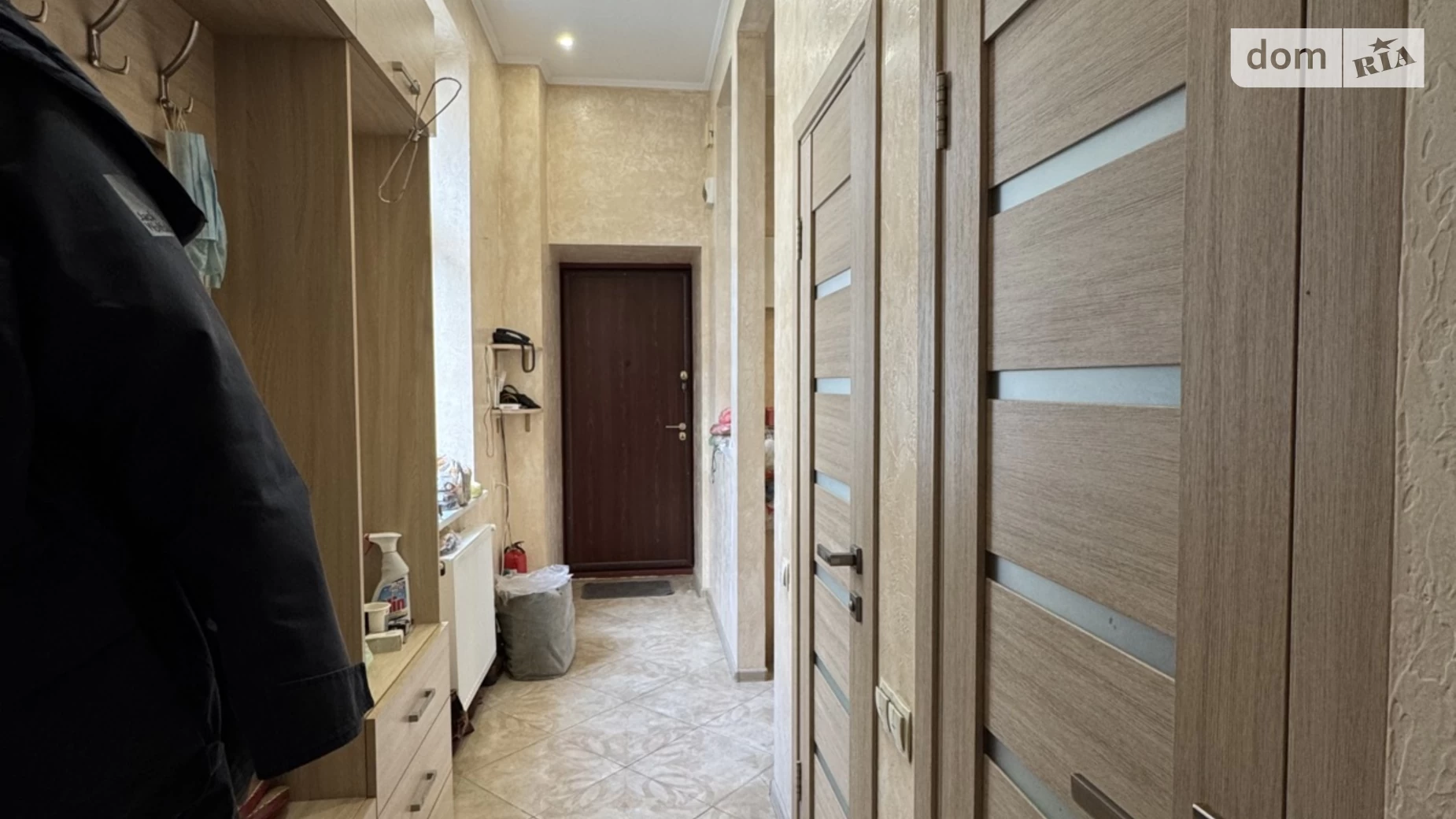 Продается 2-комнатная квартира 61 кв. м в Львове, ул. Грювальдская, 11 - фото 3