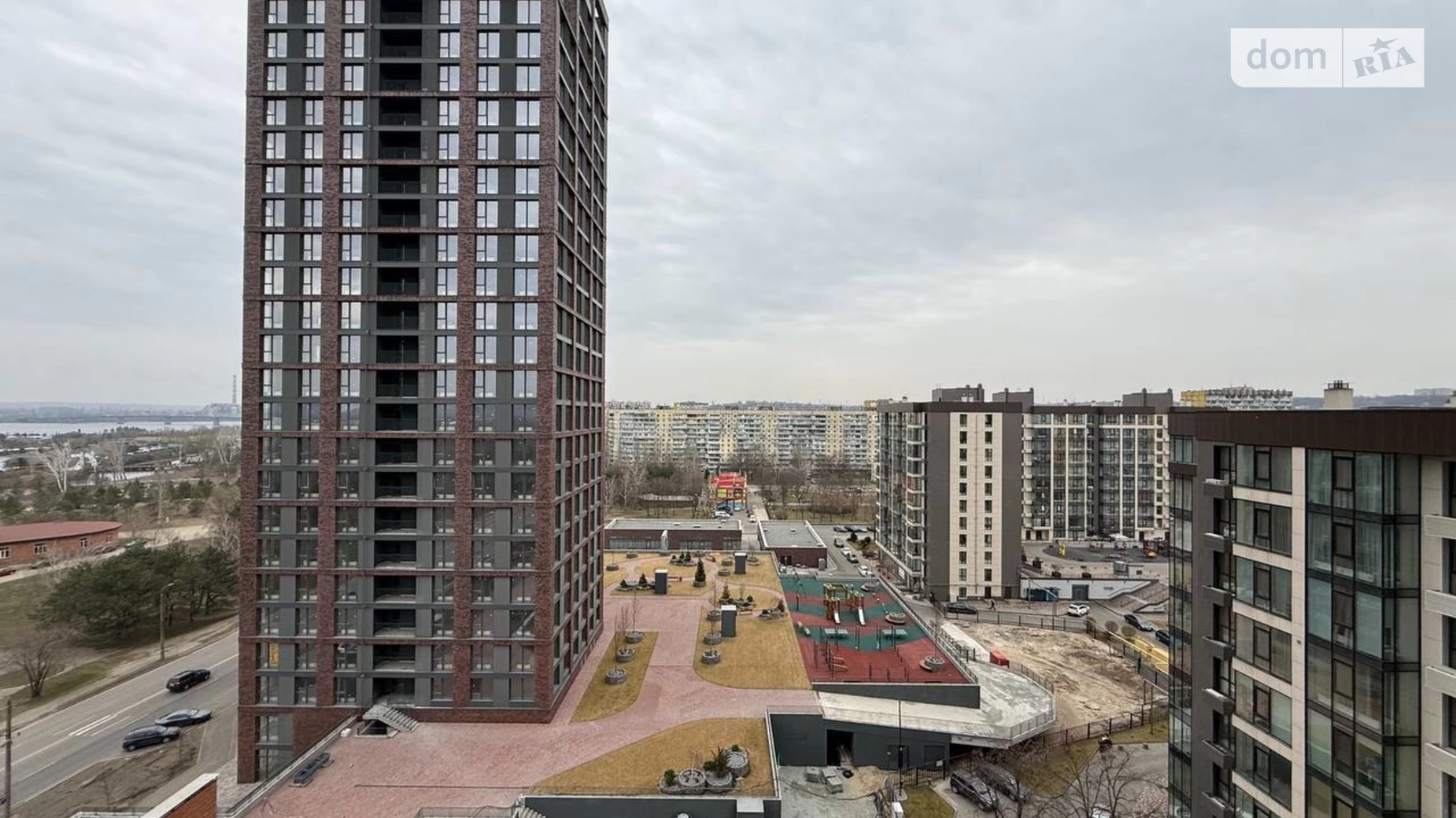 Продается 2-комнатная квартира 40 кв. м в Днепре, ул. Набережная Победы, 128 - фото 2