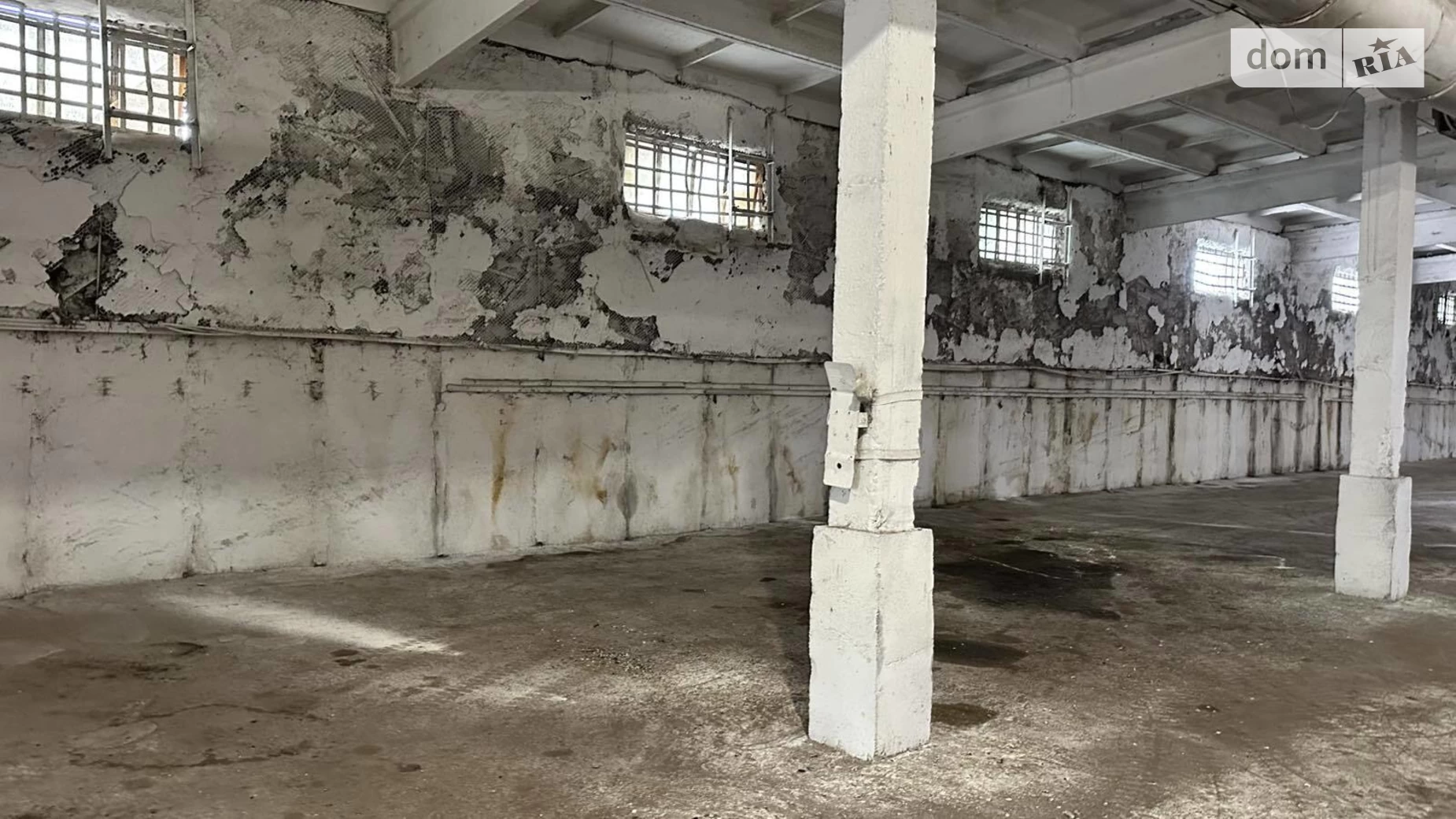 Здається в оренду об'єкт сфери послуг 950 кв. м в 1-поверховій будівлі, цена: 35000 грн - фото 2