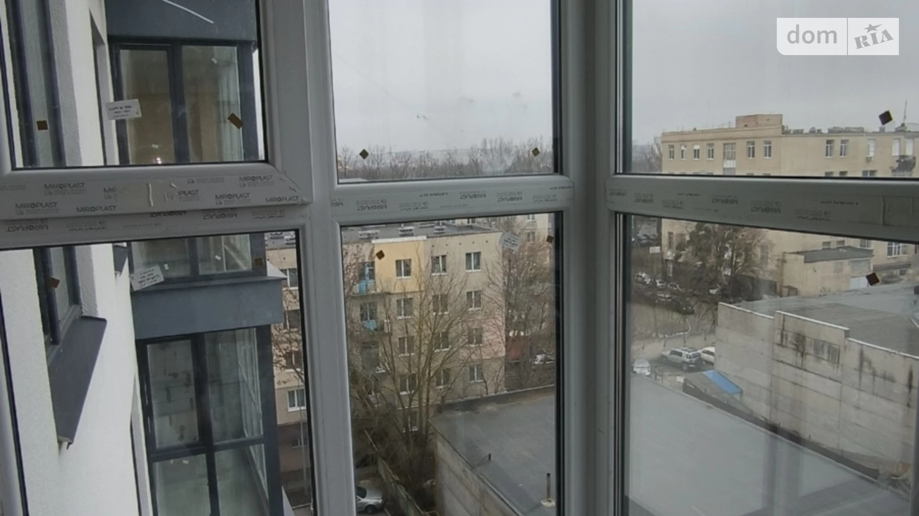 Продается 2-комнатная квартира 70 кв. м в Виннице, ул. Константина Василенко - фото 4