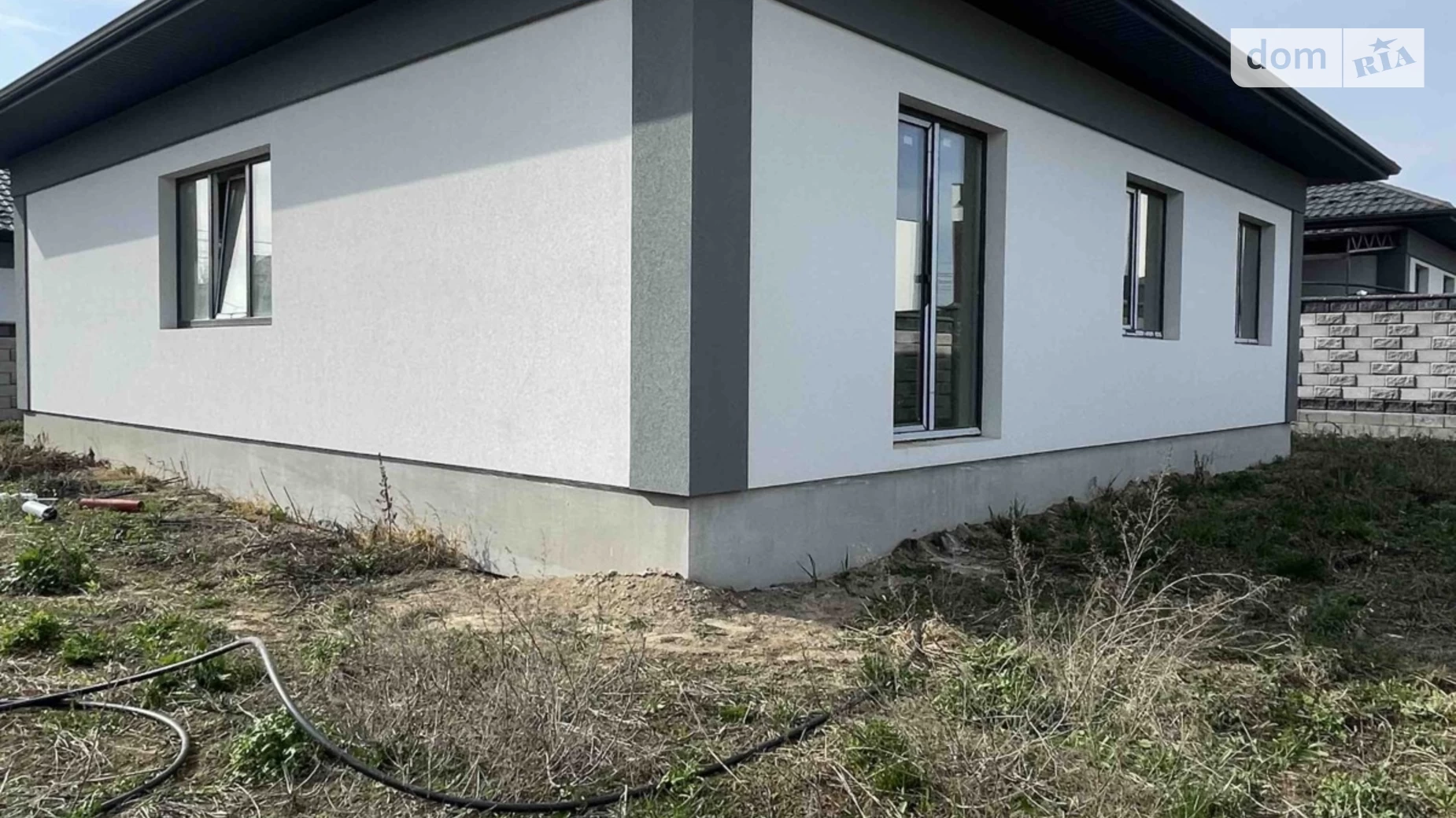 Продается одноэтажный дом 105 кв. м с верандой, цена: 95000 $ - фото 2