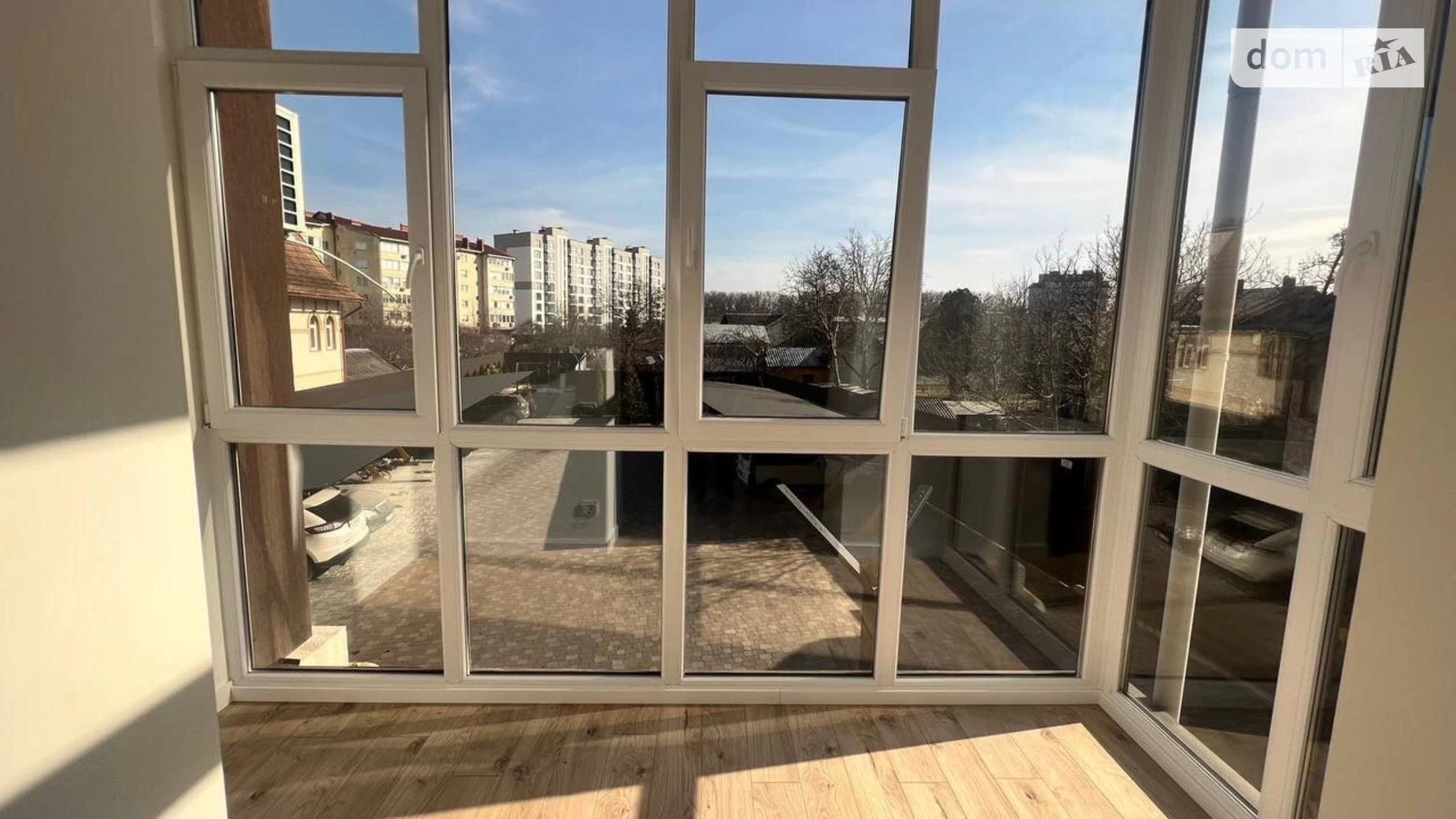 Продается 3-комнатная квартира 91 кв. м в Ивано-Франковске, ул. Мира, 58А - фото 2