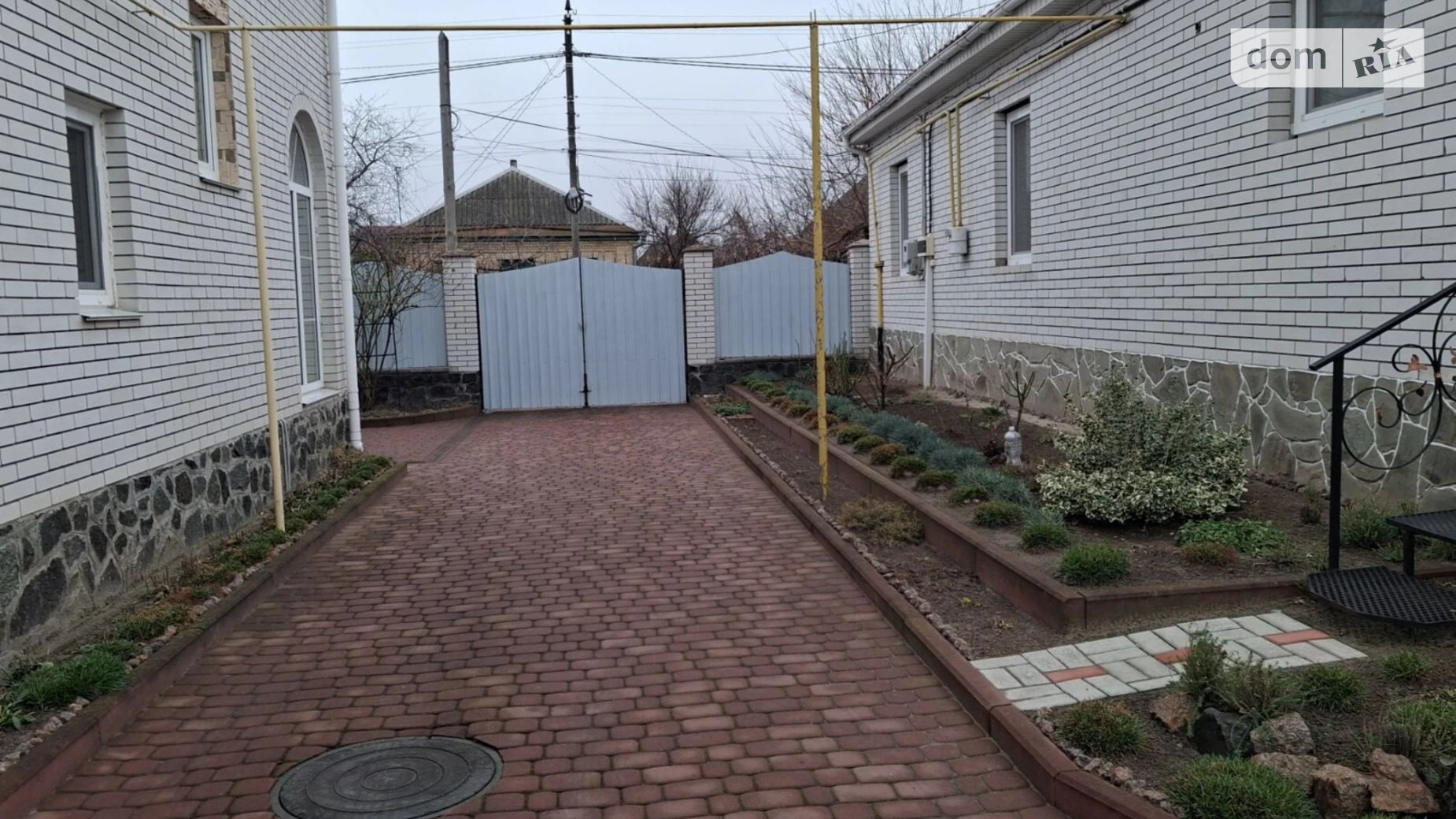 Продается дом на 2 этажа 150 кв. м с бассейном, цена: 254000 $ - фото 4