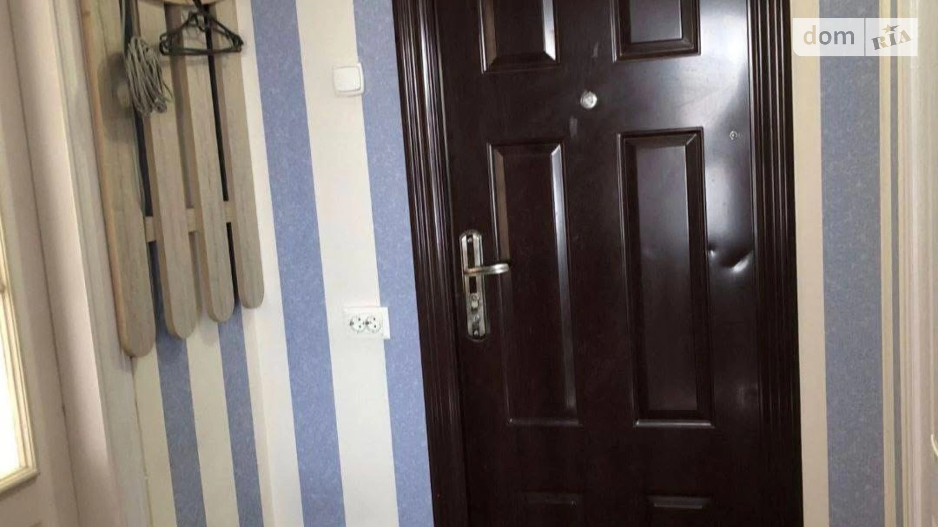 Продается 1-комнатная квартира 34.1 кв. м в Белой Церкви, ул. Василия Симоненко, 4 - фото 2