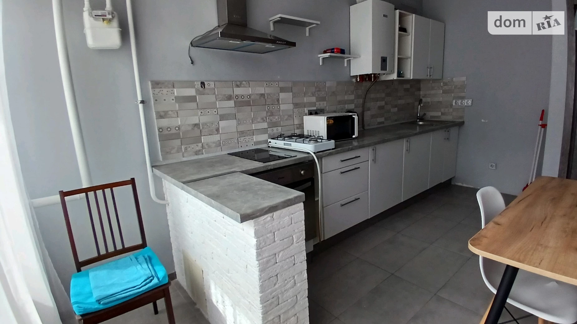 Продается 1-комнатная квартира 39 кв. м в Ирпене, ул. Полтавская, 73 - фото 2