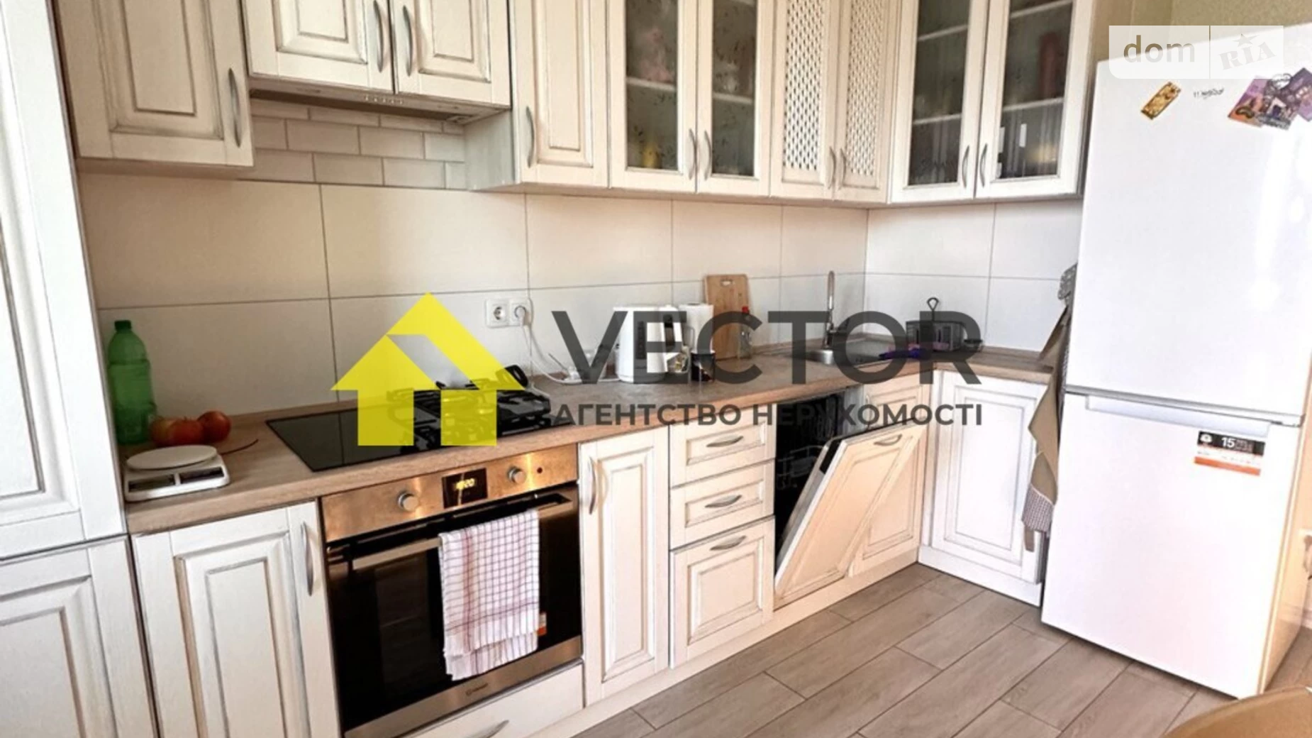 Продается 2-комнатная квартира 69.5 кв. м в Рассошенцах, цена: 75000 $ - фото 2