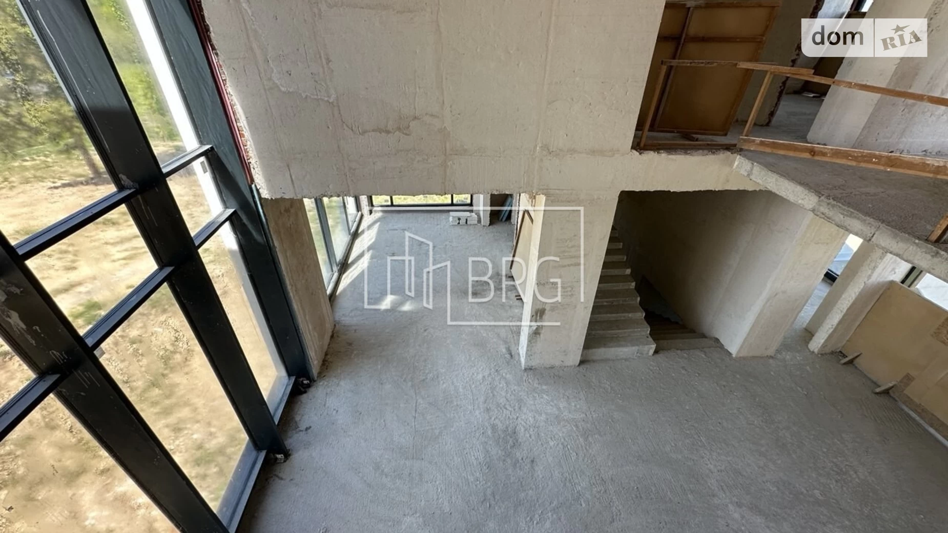 Продается дом на 3 этажа 723 кв. м с участком, цена: 2500000 $ - фото 3