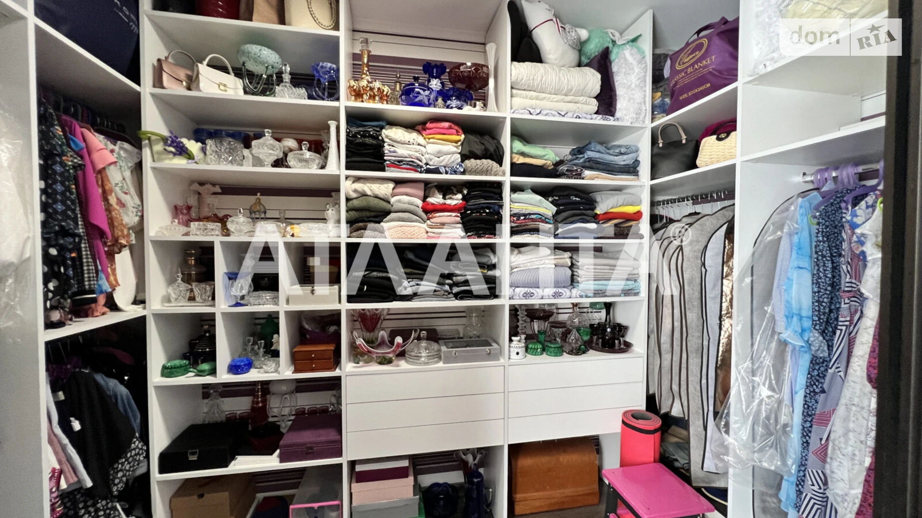 Продается дом на 2 этажа 200 кв. м с камином, цена: 195000 $ - фото 5