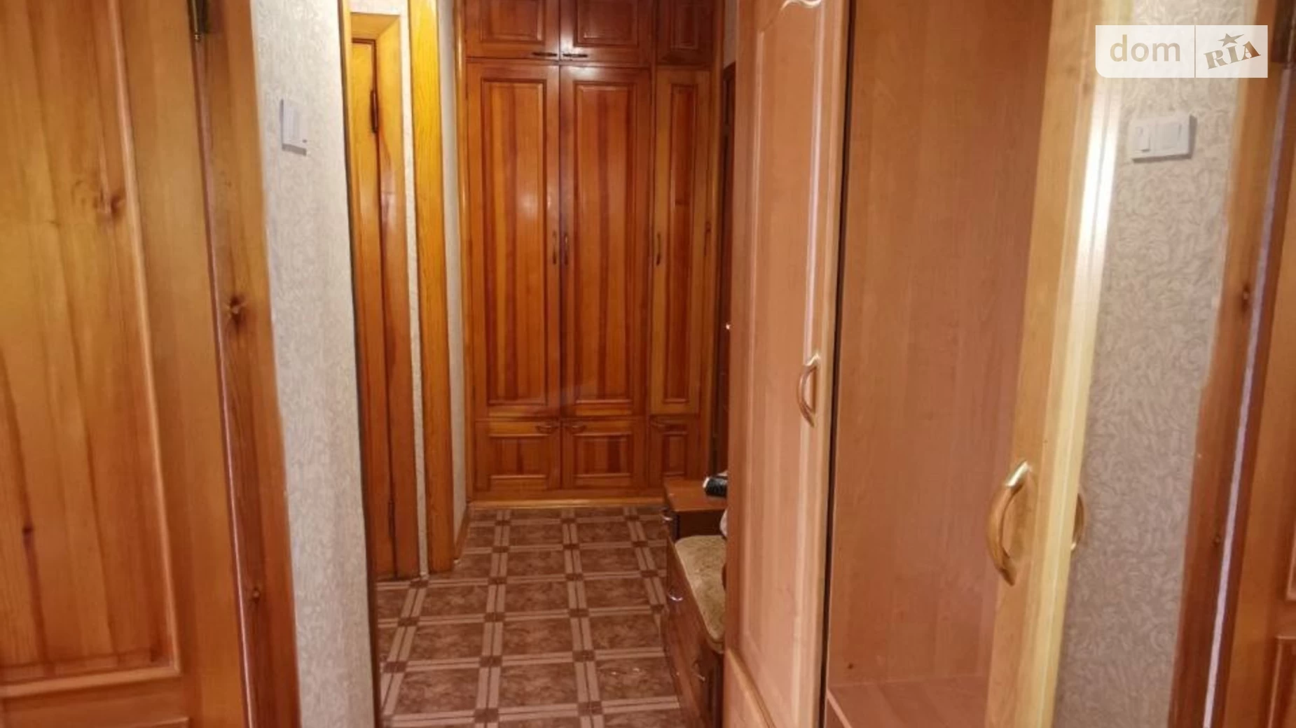 Продается 4-комнатная квартира 71.7 кв. м в Днепре, цена: 50000 $ - фото 2