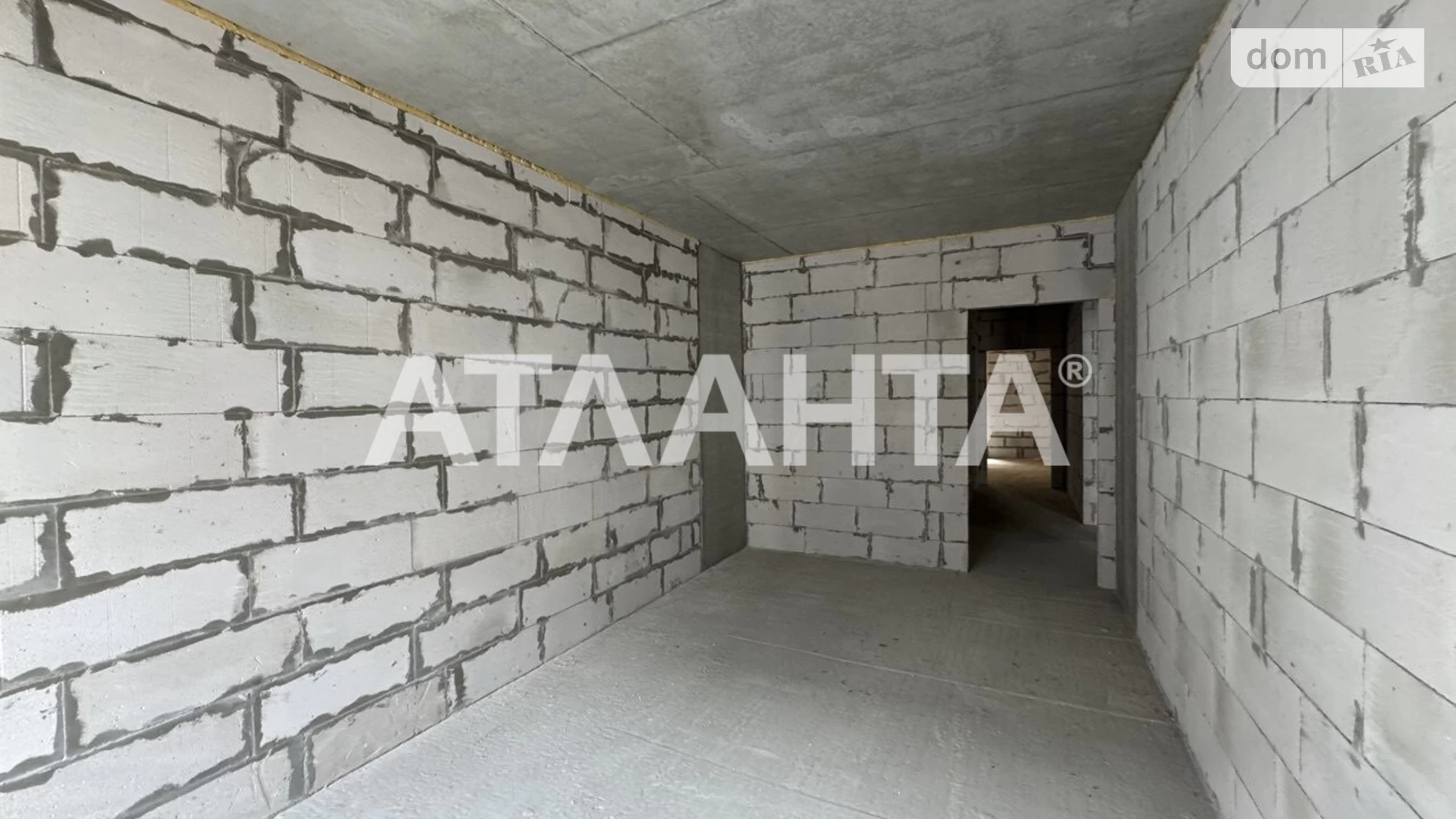 Продається 2-кімнатна квартира 75.8 кв. м у Львові, вул. Хмельницького Богдана - фото 3