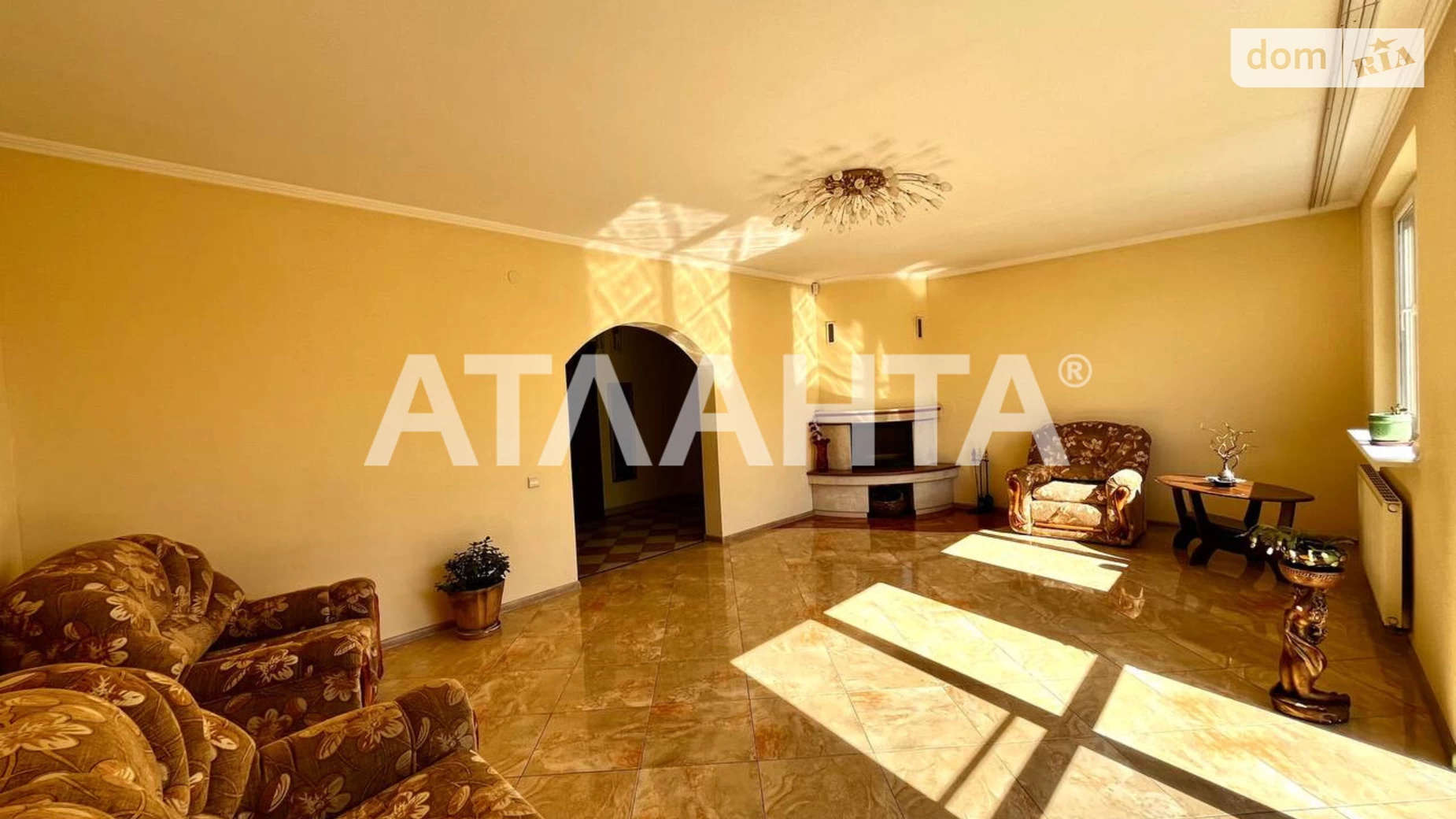 Продается дом на 2 этажа 177.8 кв. м с бассейном, цена: 118000 $ - фото 4