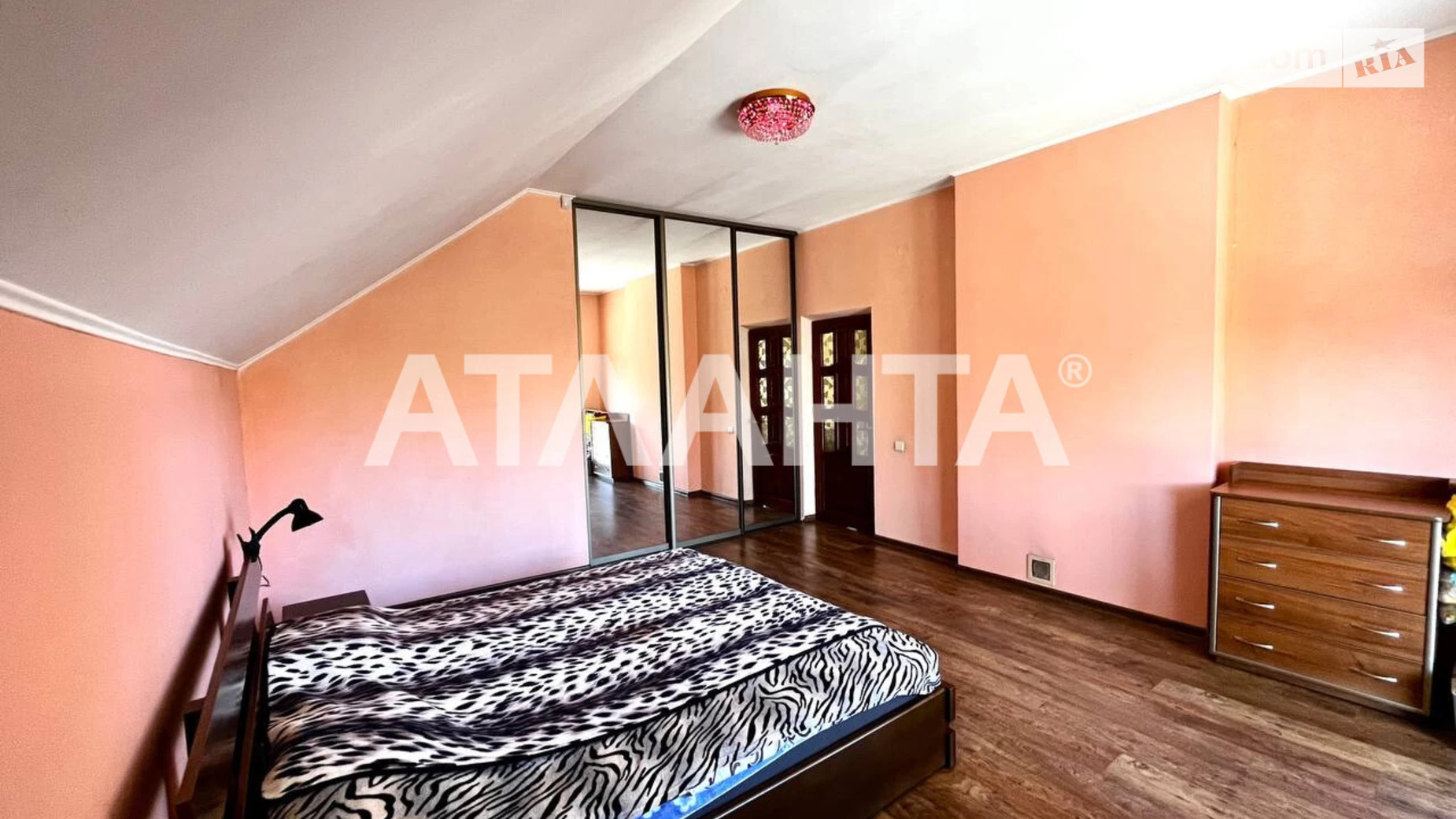 Продается дом на 2 этажа 177.8 кв. м с верандой, цена: 116000 $ - фото 5