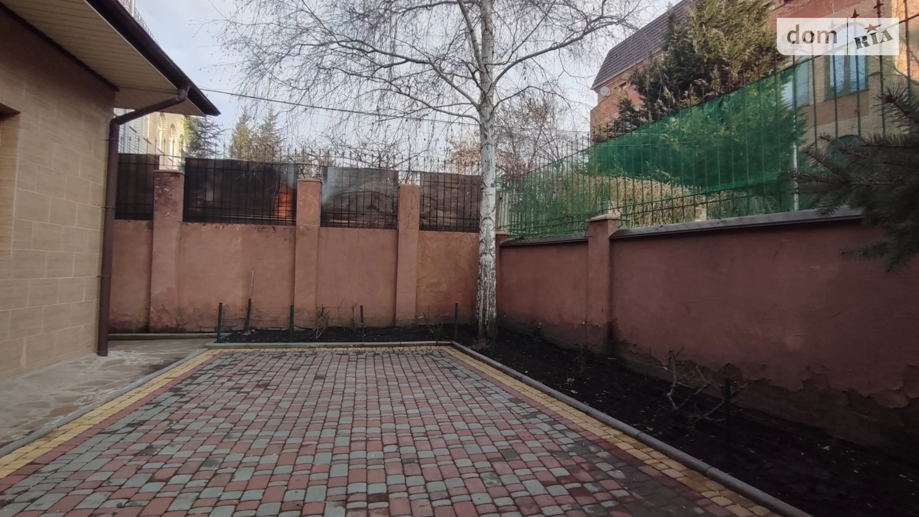 Продается дом на 3 этажа 336.3 кв. м с садом, цена: 315000 $ - фото 5