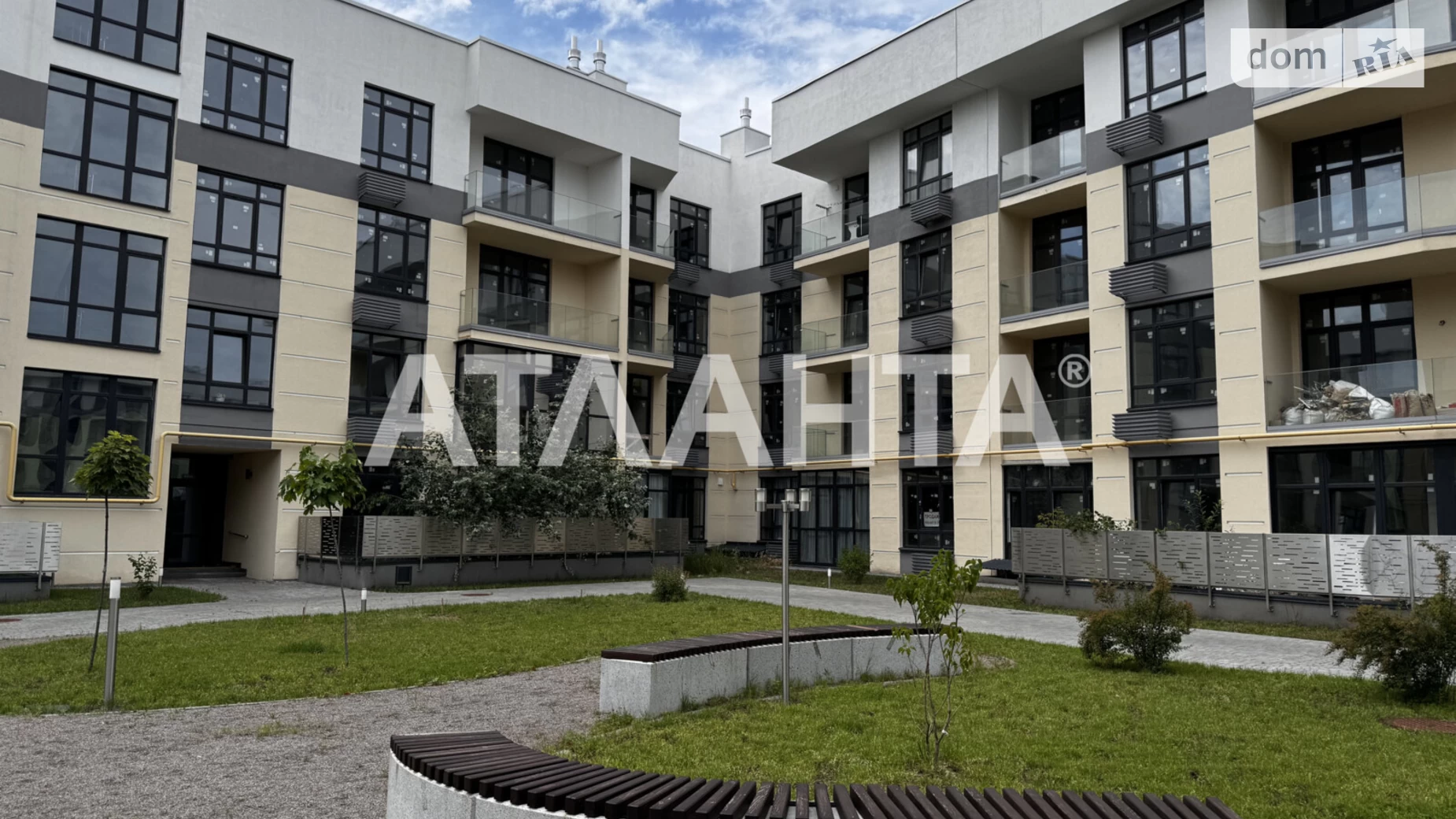 Продается 3-комнатная квартира 74.2 кв. м в Киеве, ул. Дубищанская, 9 - фото 2