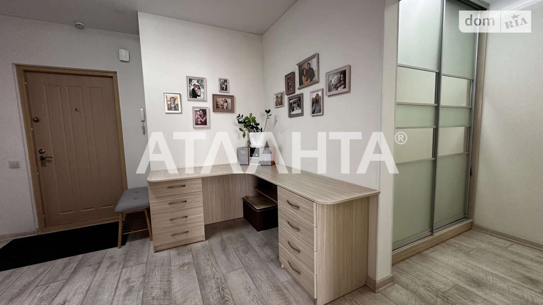 Продається 2-кімнатна квартира 75.2 кв. м у Києві, вул. Сергія Данченка, 3 корпус 3 - фото 3