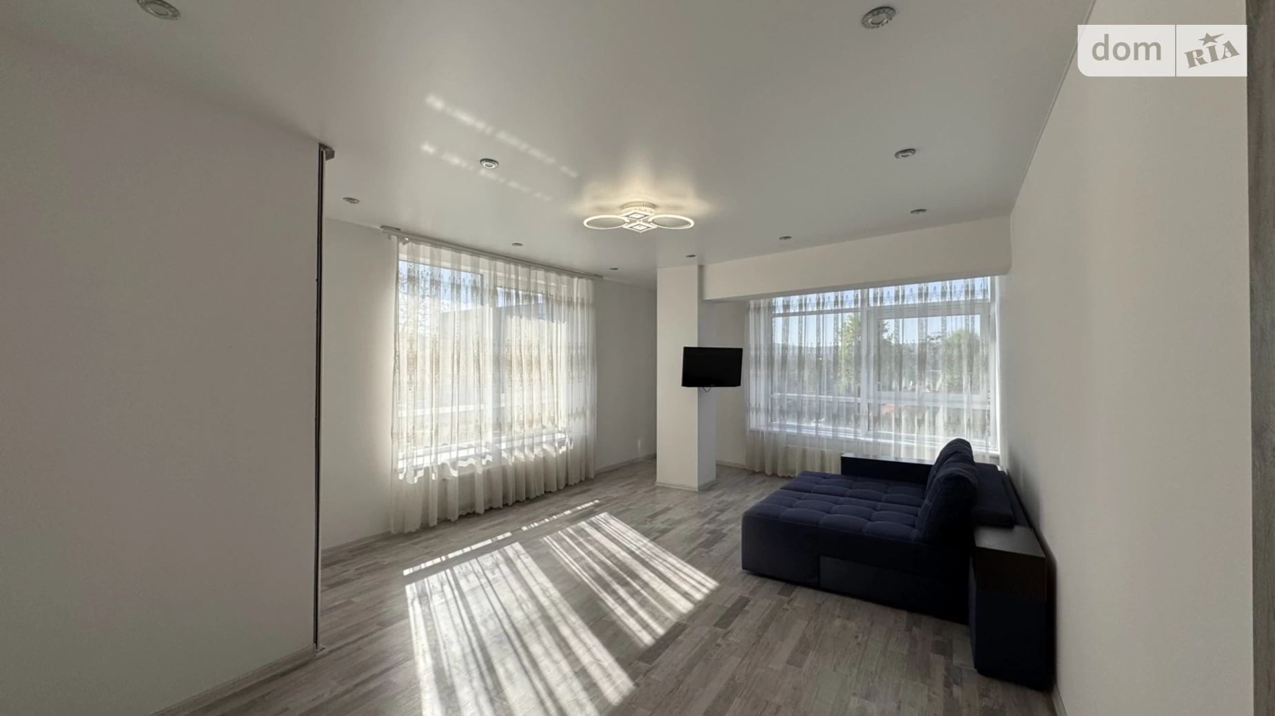 Продается 2-комнатная квартира 71 кв. м в Черновцах - фото 4