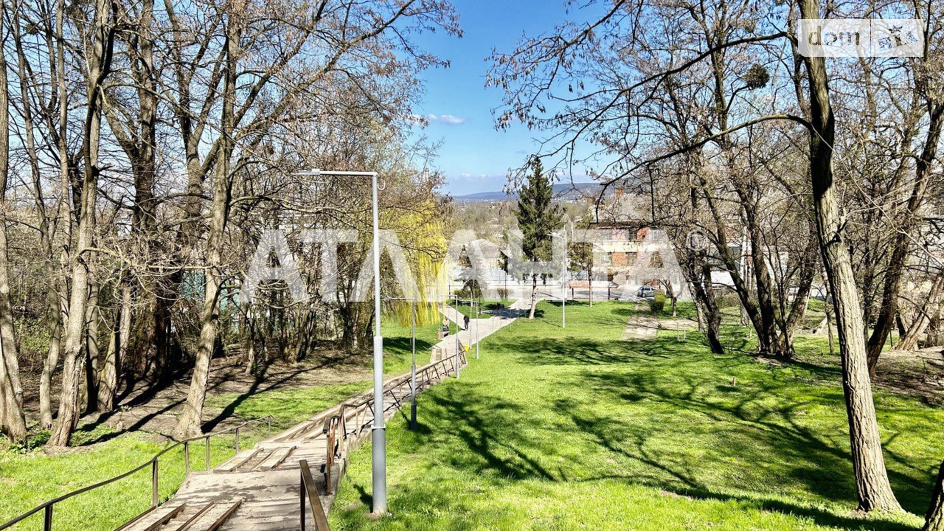 Продається 1-кімнатна квартира 39 кв. м у Чернівцях, вул. Бережанська - фото 4