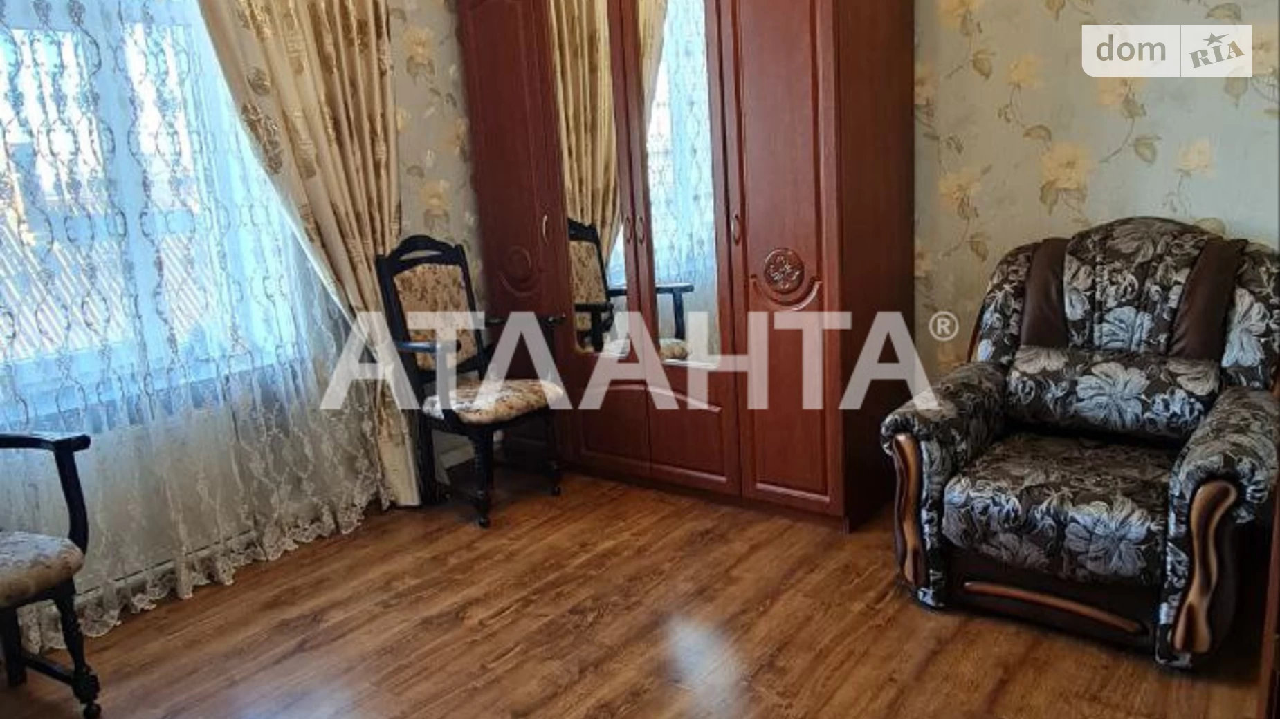 Продается 2-комнатная квартира 64.8 кв. м в Черновцах - фото 4