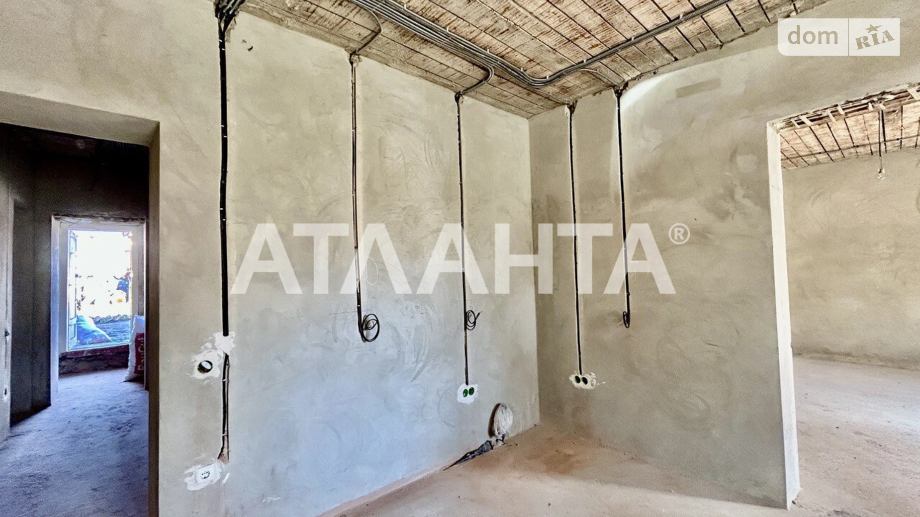 Продается 1-комнатная квартира 58.6 кв. м в Черновцах, ул. Гончара Олеся - фото 3