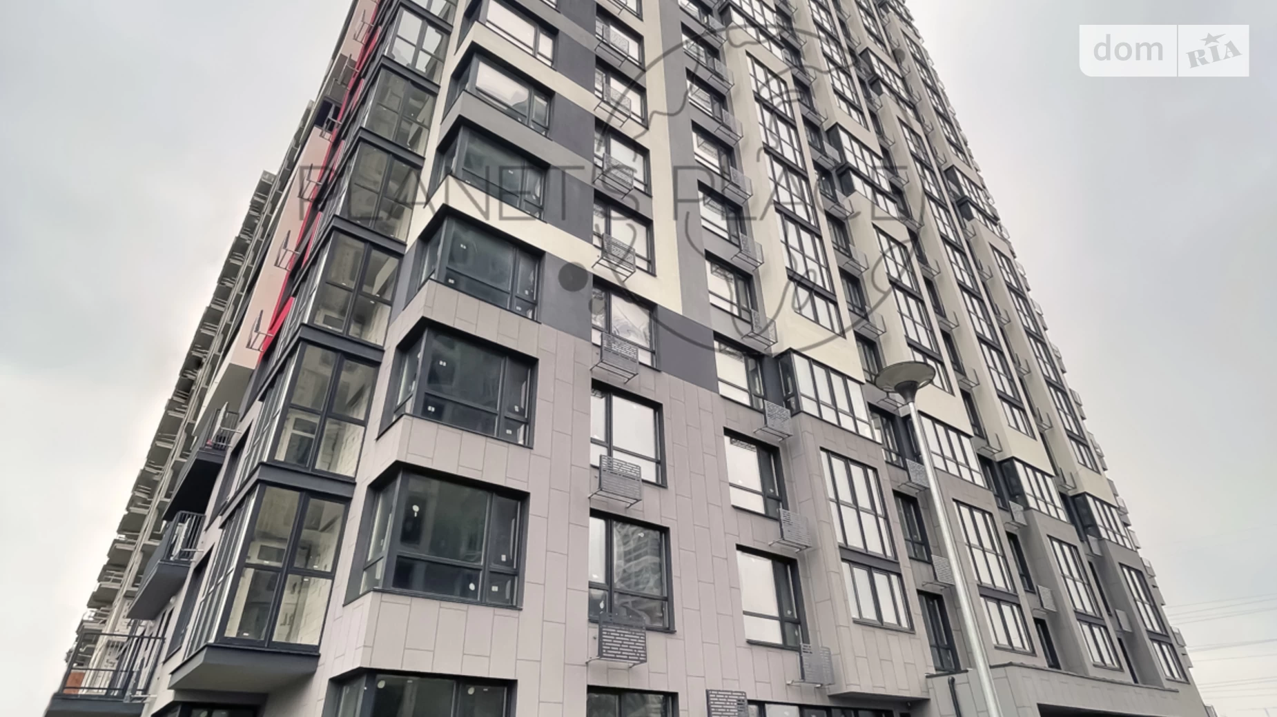Продается 1-комнатная квартира 41 кв. м в Киеве, ул. Александра Олеся - фото 2