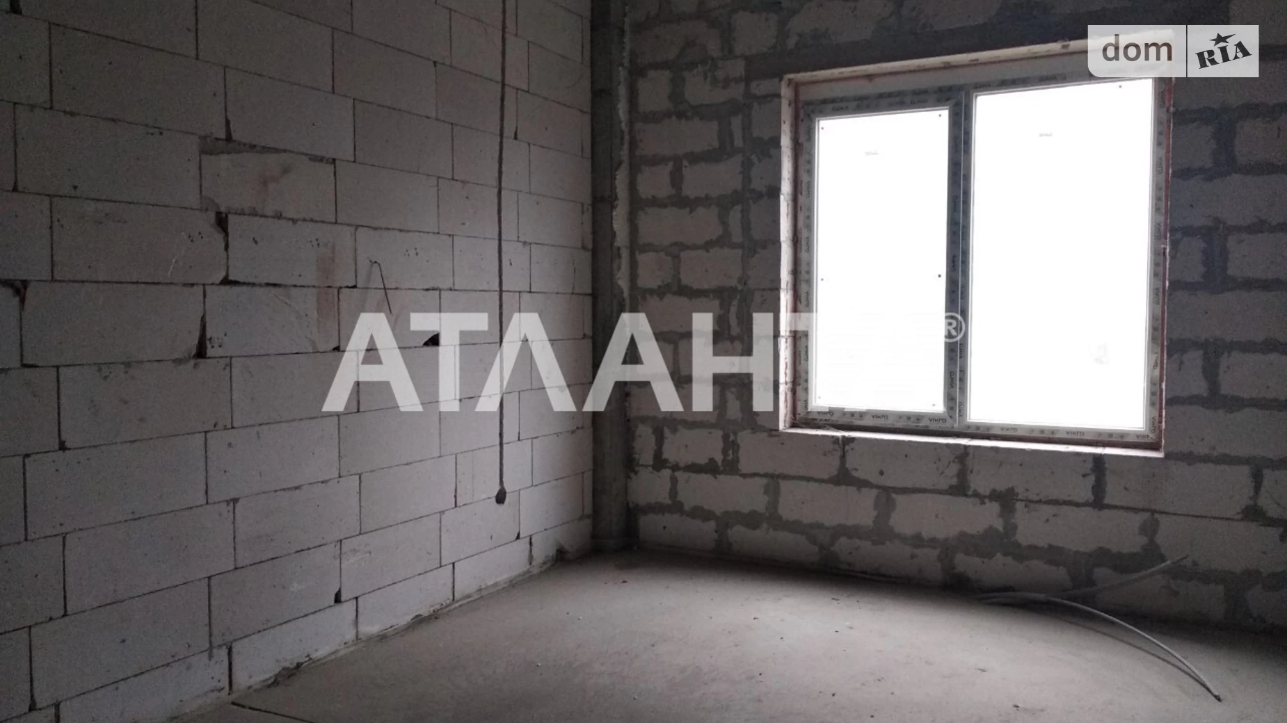 Продается 2-комнатная квартира 77 кв. м в Черноморске, ул. Парусная - фото 2