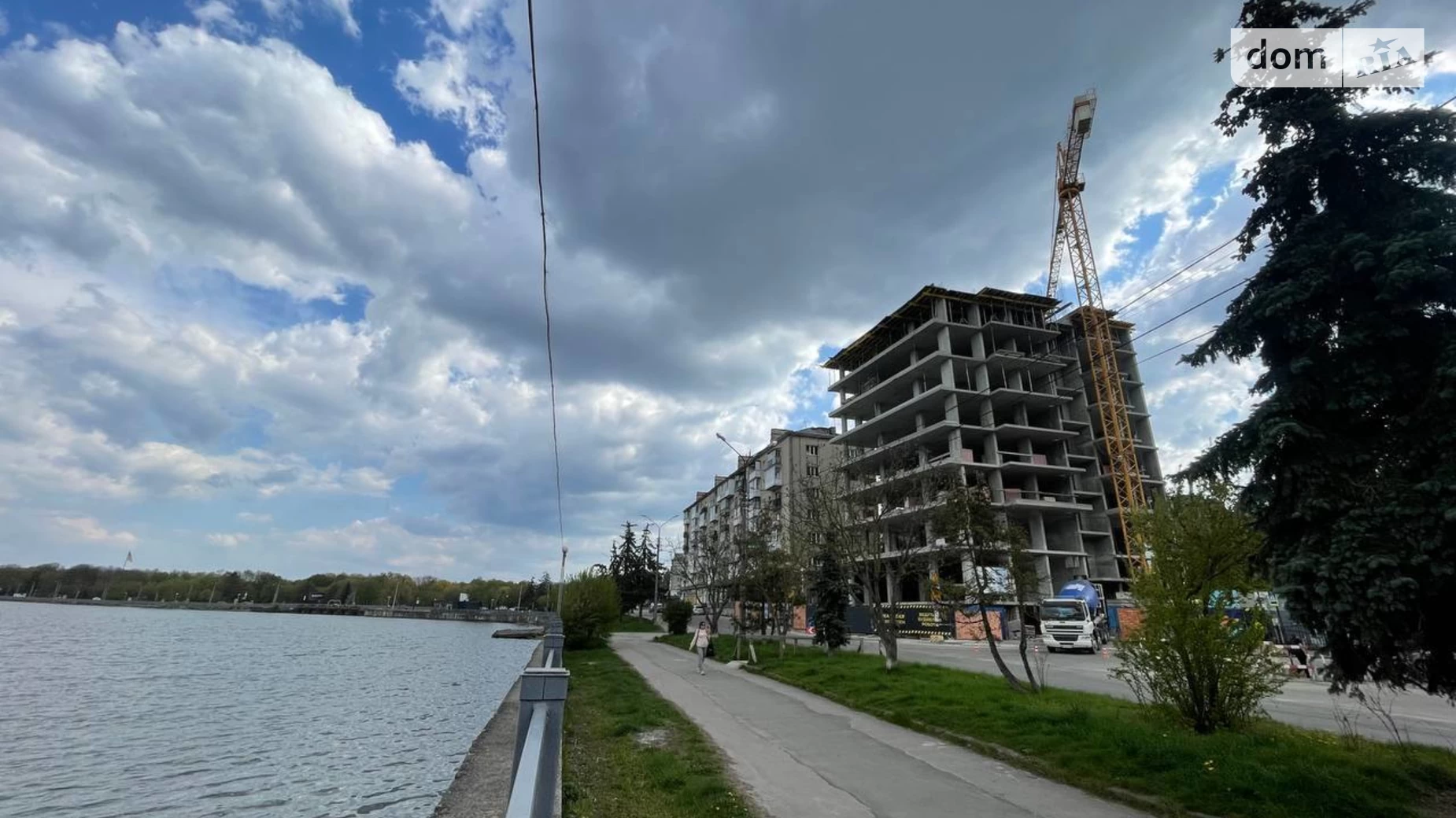 3-комнатная квартира 99.6 кв. м в Тернополе, ул. Чумацкая - фото 2