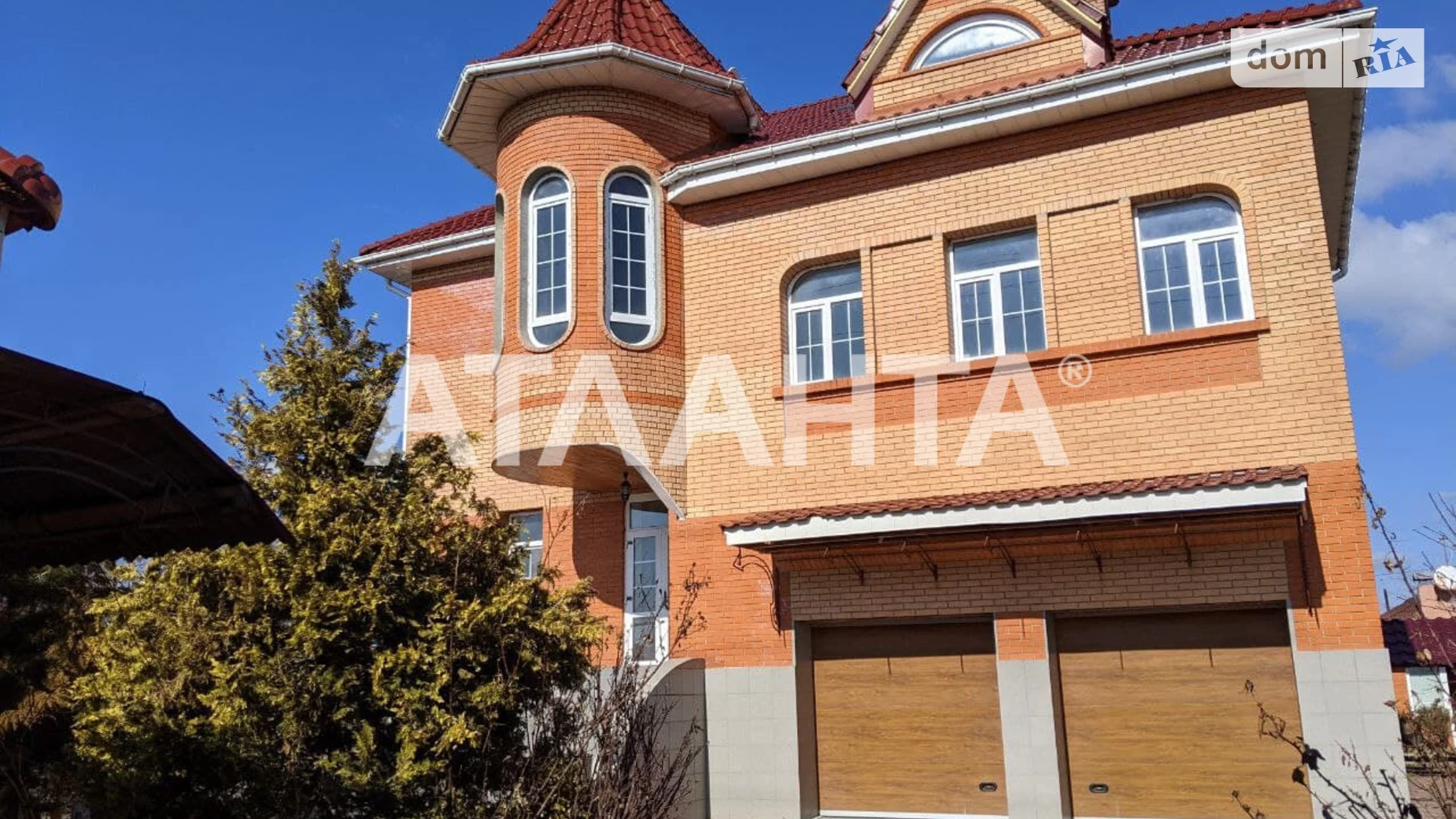 Продается дом на 3 этажа 464.4 кв. м с террасой, цена: 169000 $ - фото 2