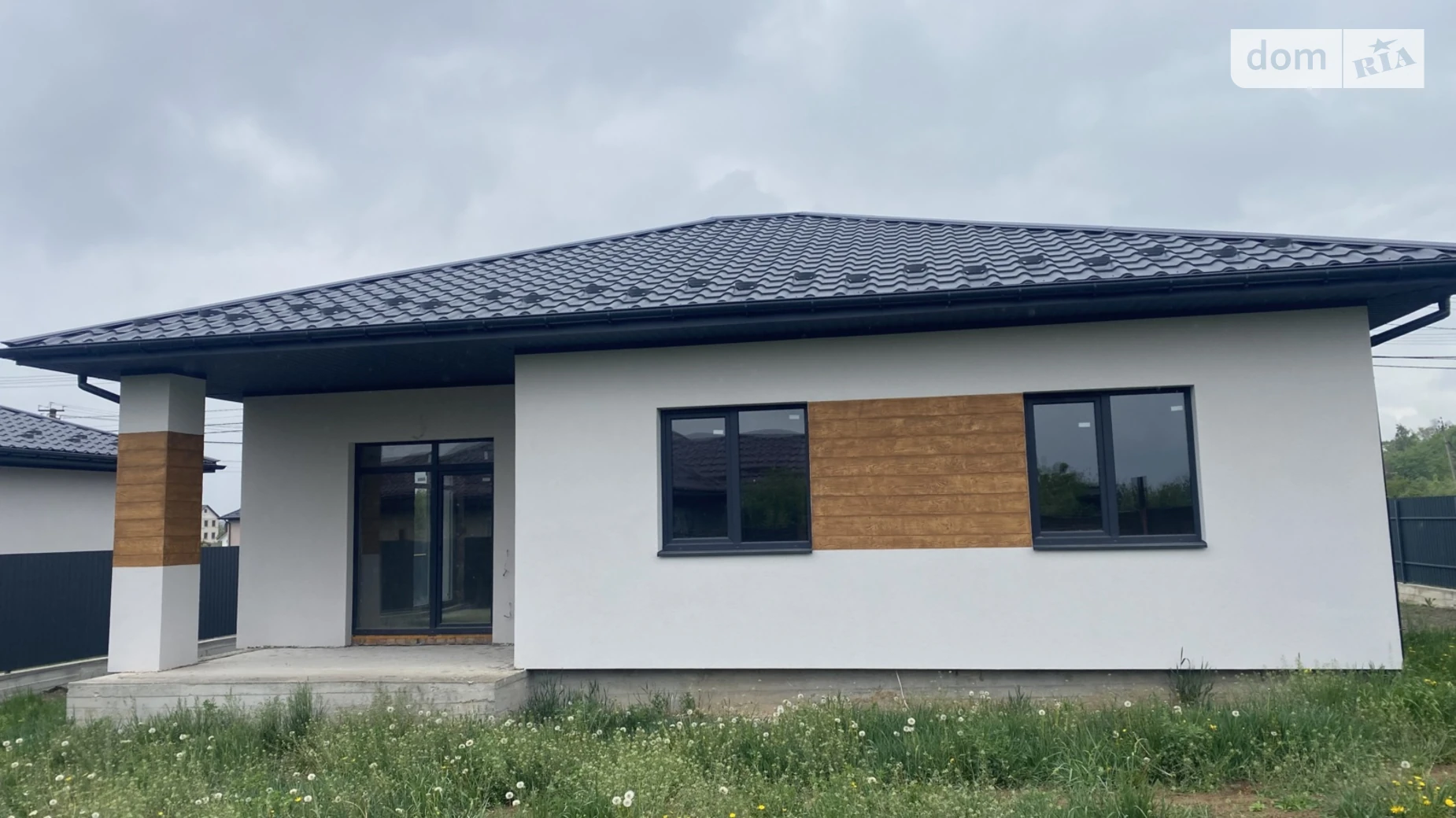 Продается одноэтажный дом 120 кв. м с бассейном, цена: 84000 $ - фото 4
