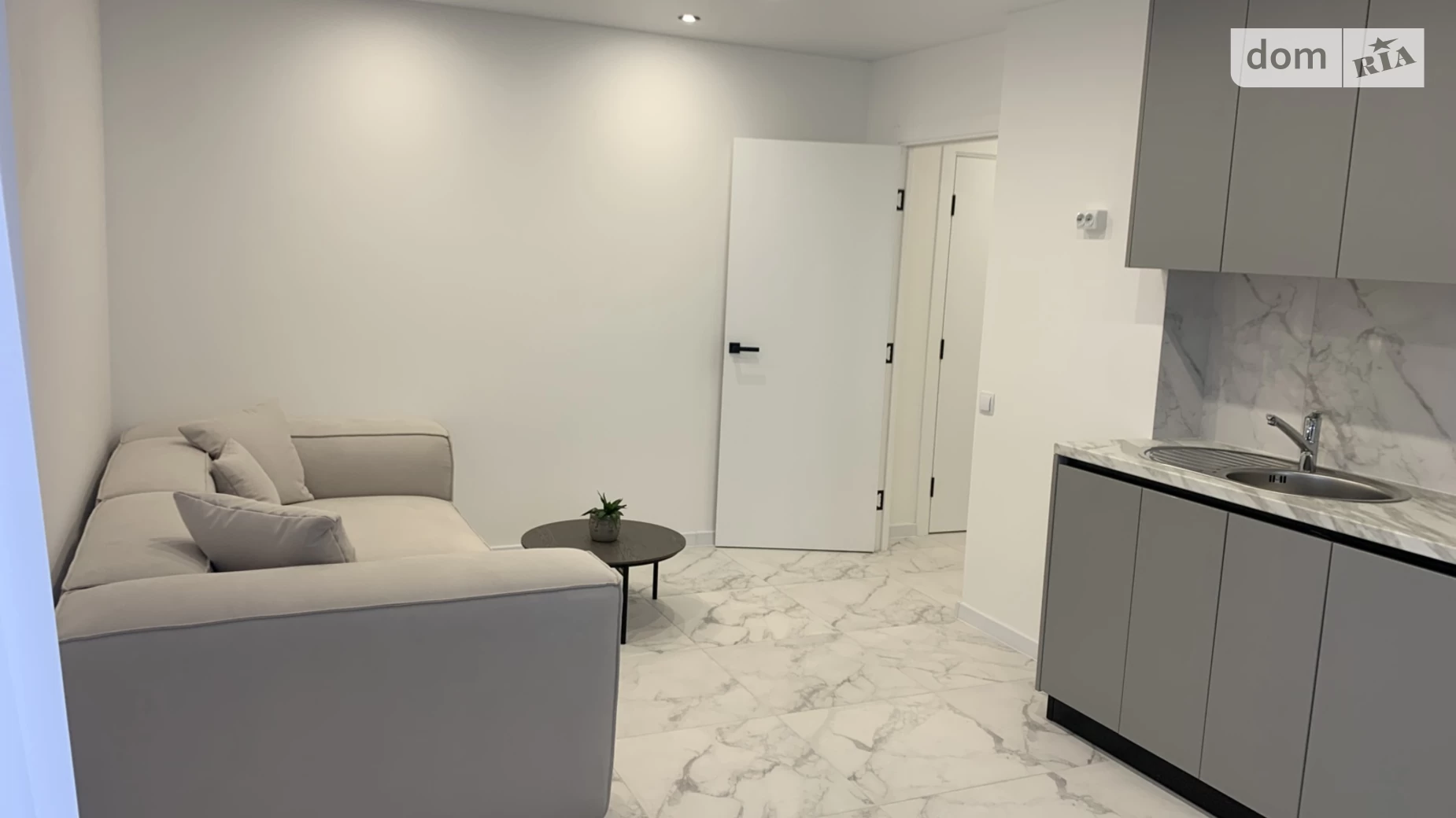 2-комнатная квартира 83.2 кв. м в Тернополе, пер. Кирпичный - фото 5