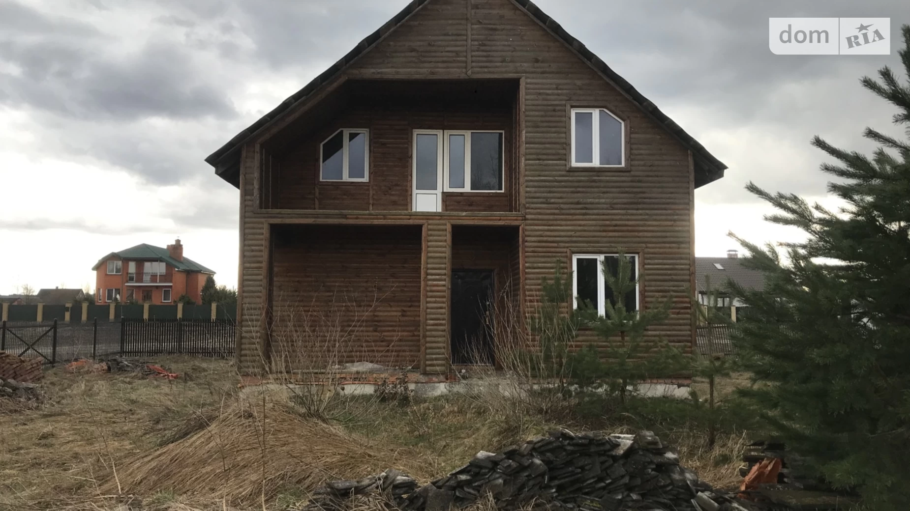 Продается дом на 2 этажа 100 кв. м с гаражом, цена: 45000 $ - фото 4