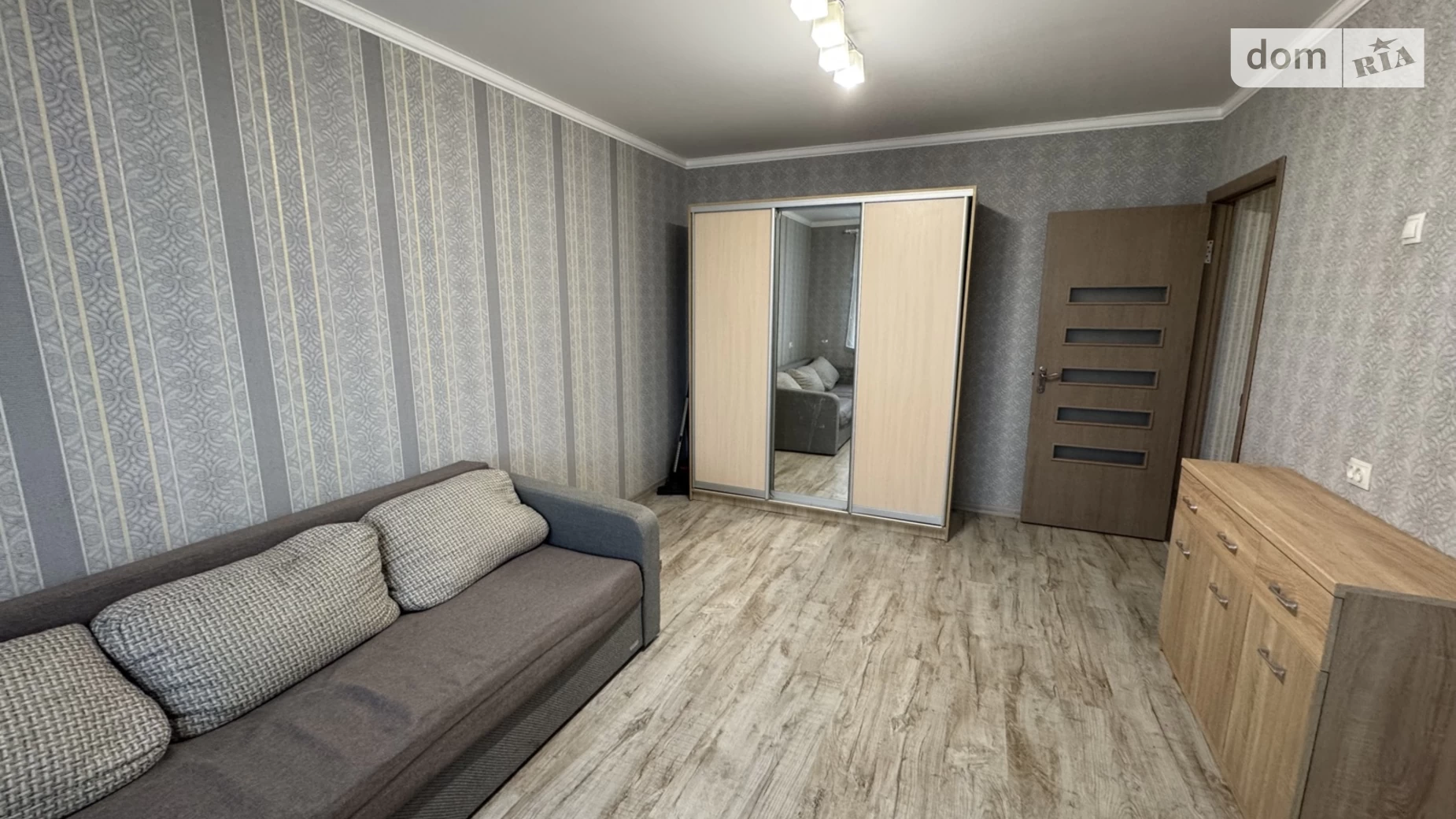 Сдается в аренду 2-комнатная квартира 49 кв. м в Ужгороде, ул. Героев 128-й бригады(8-го Марта), 131 - фото 2