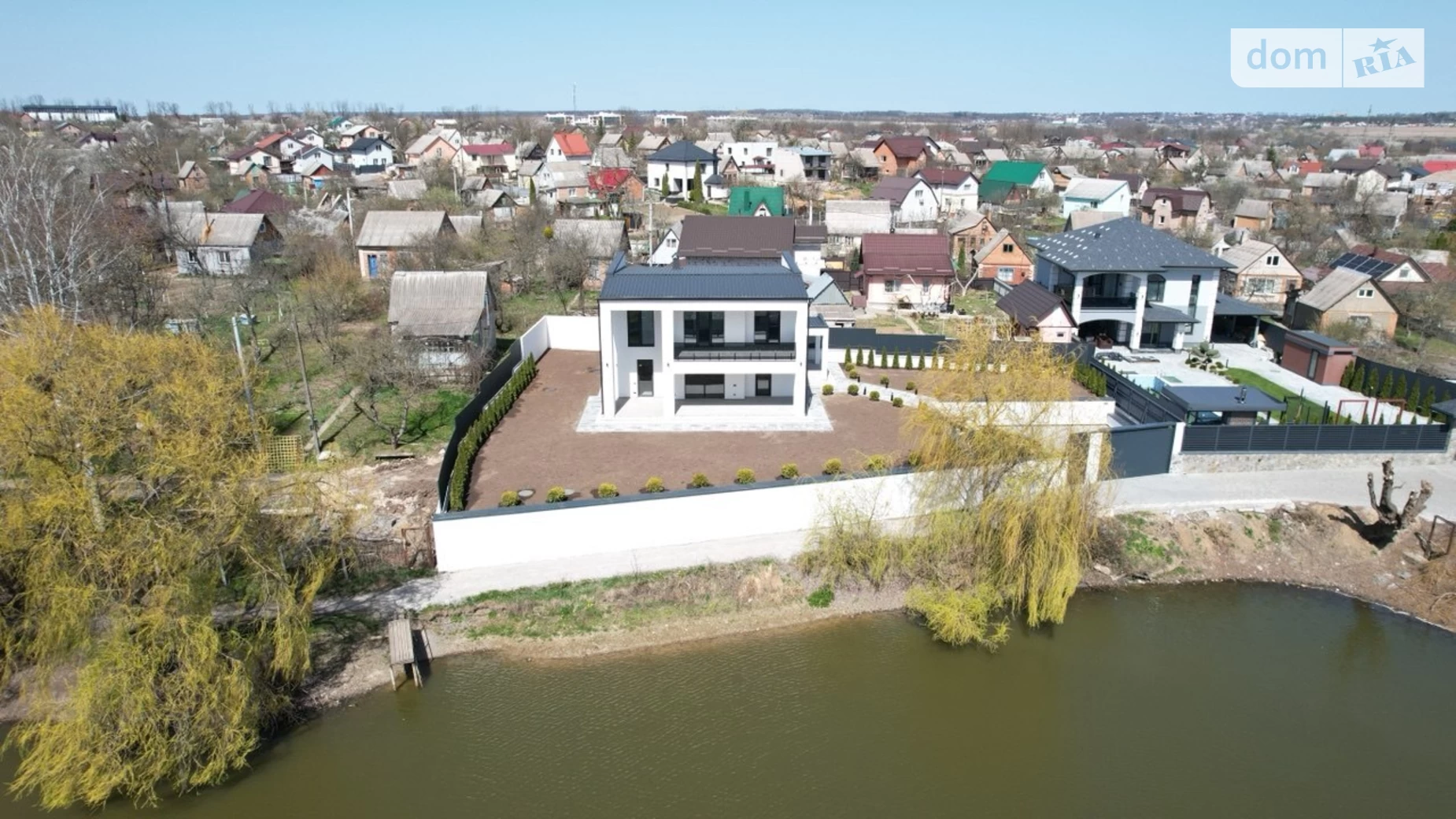 Продается дом на 2 этажа 160 кв. м с гаражом, цена: 290000 $ - фото 5