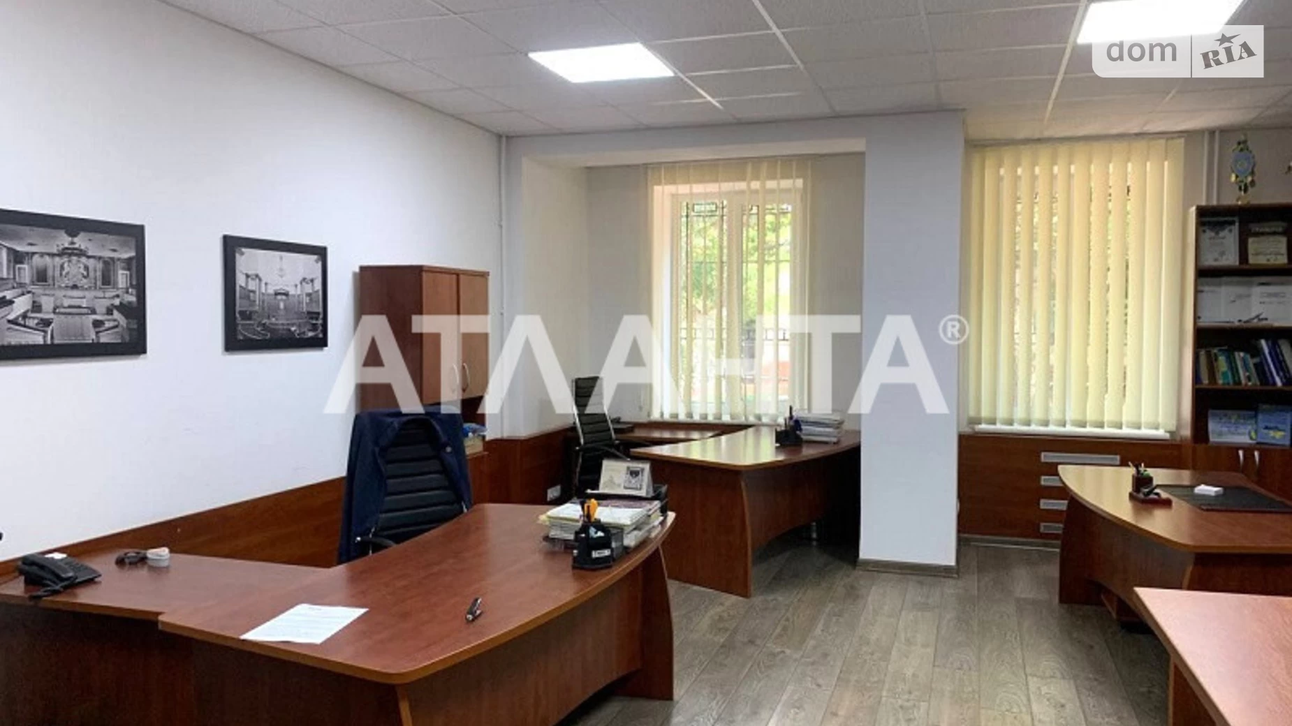 Сдается в аренду офис 222.6 кв. м в бизнес-центре, цена: 2671 $ - фото 4