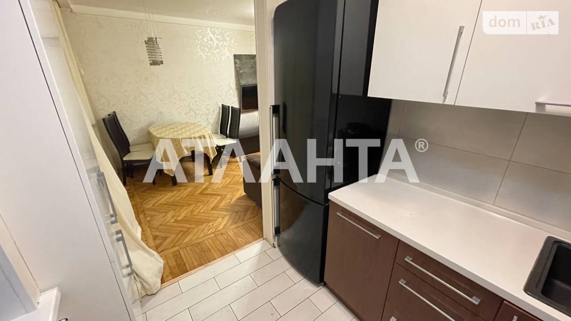 Продается 3-комнатная квартира 55.2 кв. м в Киеве, ул. Коновальца Евгения - фото 2